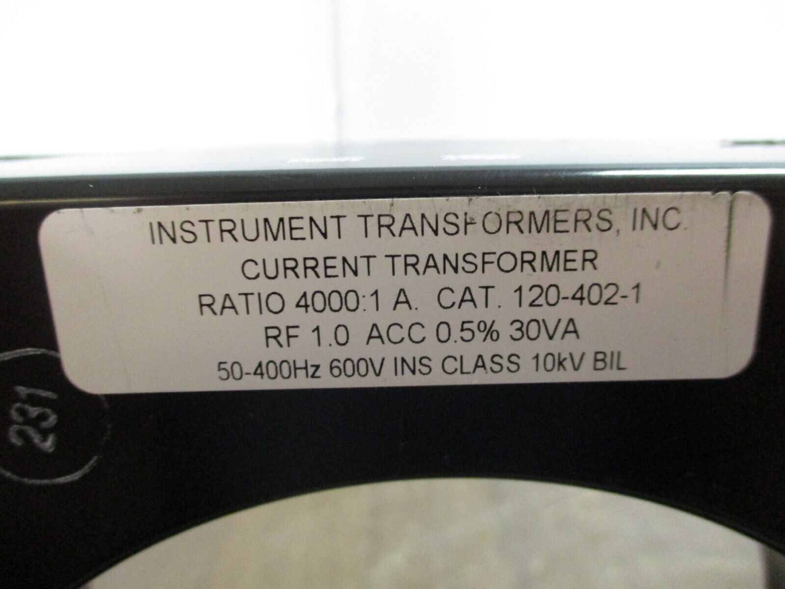 Instrument Transformers Current Transformer 120-402-1 Ratio 4000:1A 600V Used