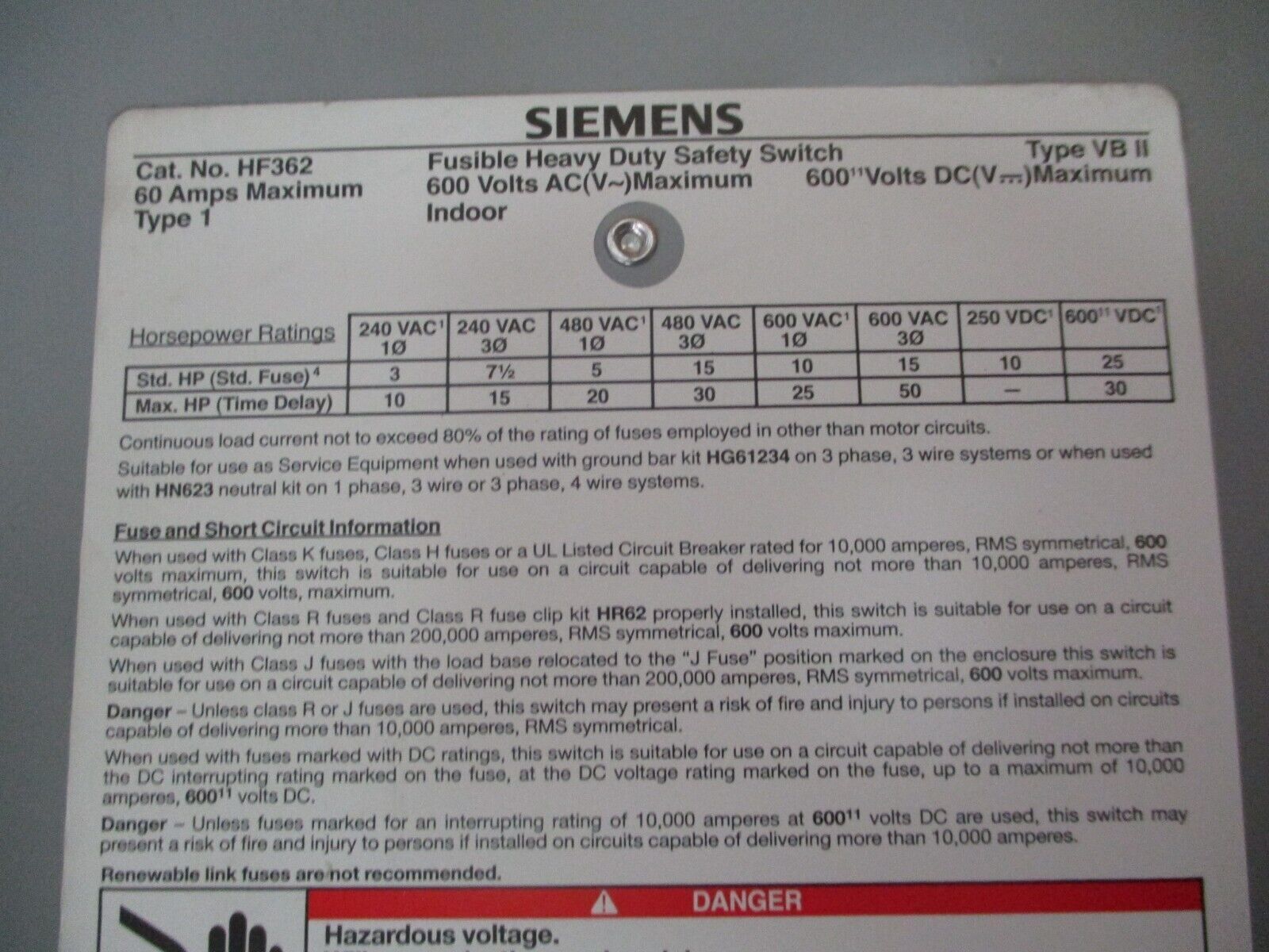 Siemens Fusible Safety Switch / Disconnect HF362 60A 600V 3P Used