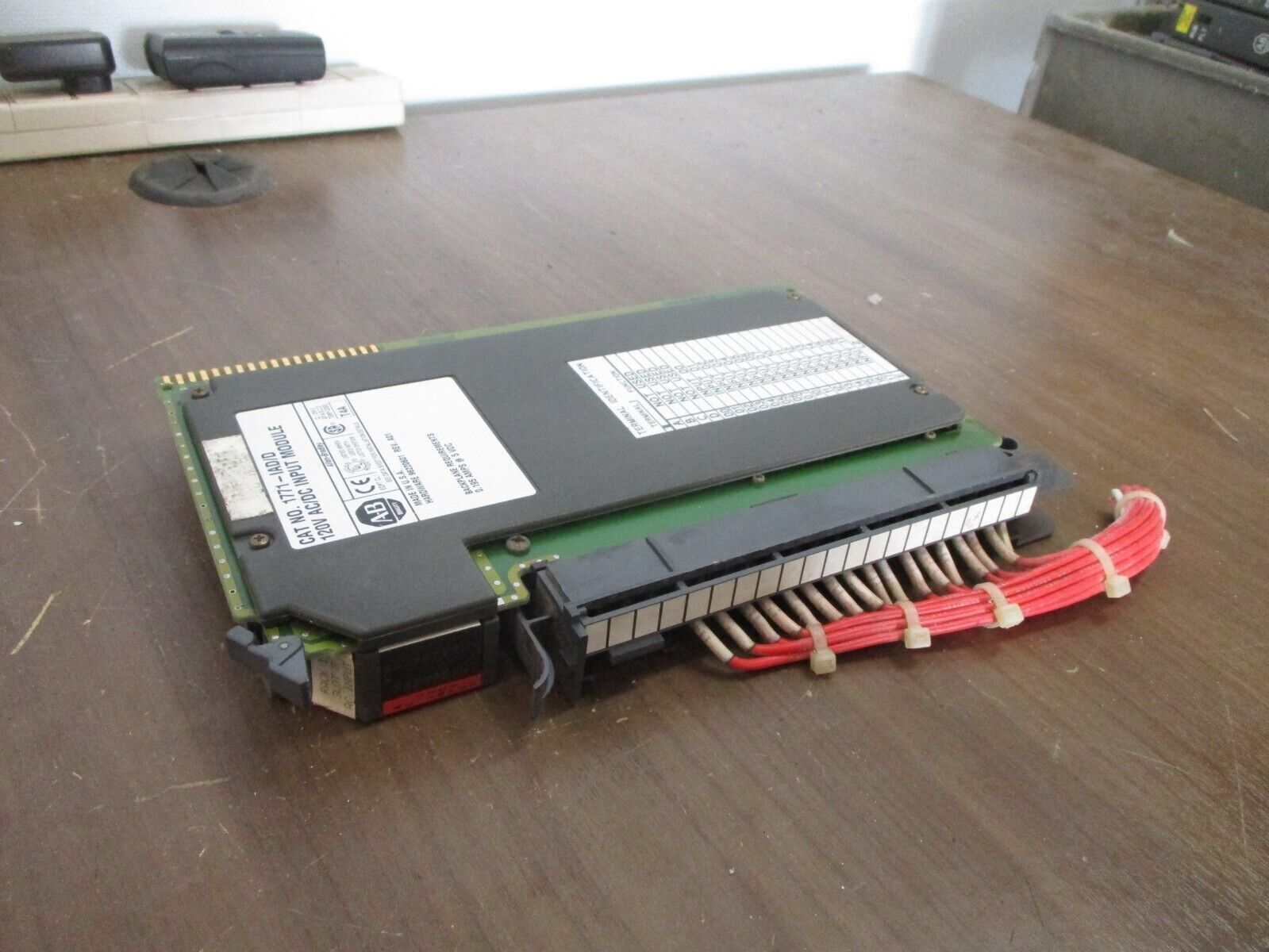 Allen-Bradley AC/DC Input Module 1771-IAD/D Rev. A01 120V Used