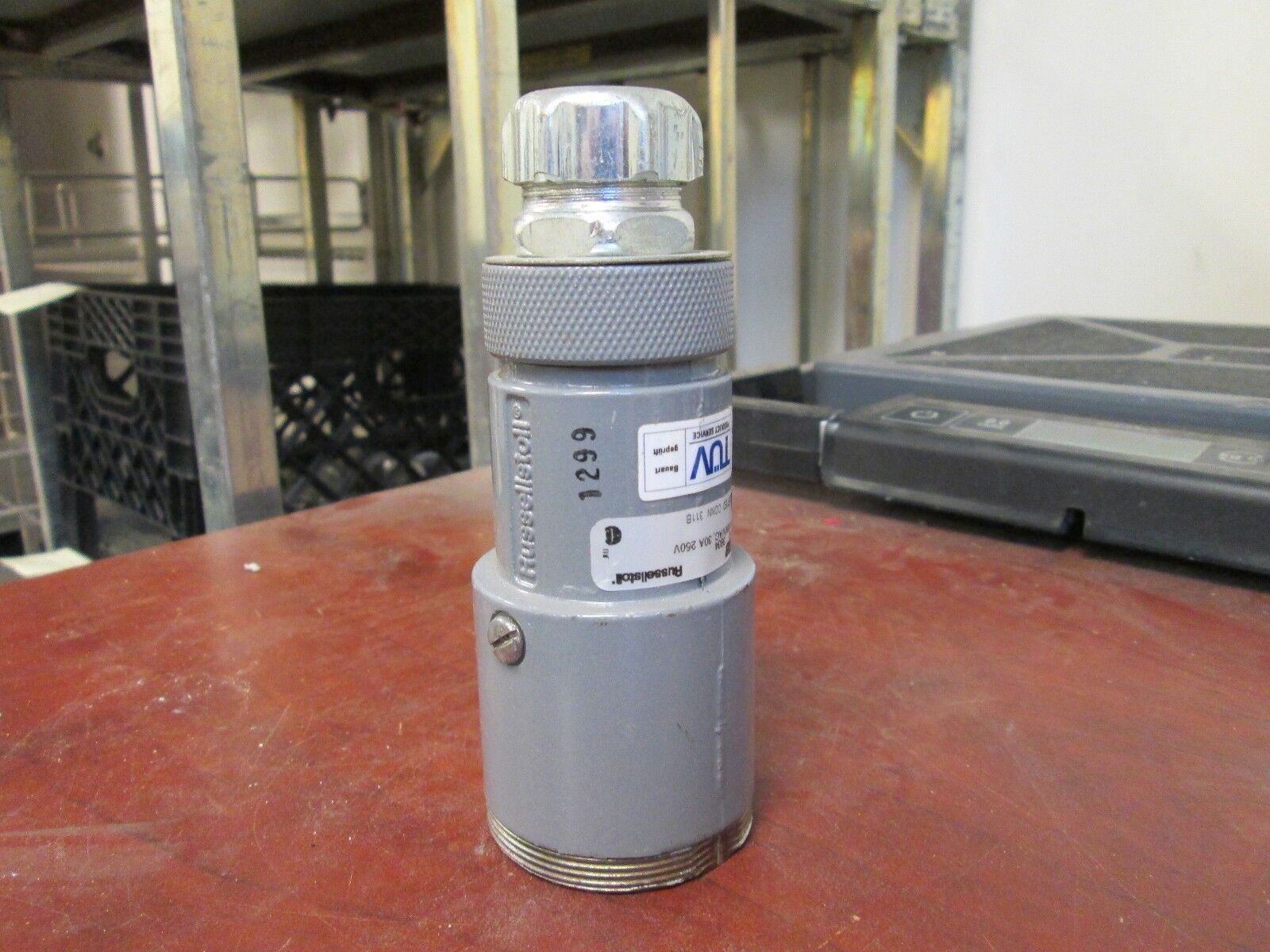 RussellStoll Connector w/ Wire End 3934 20A-600V 30A-250V 3P 4W Used