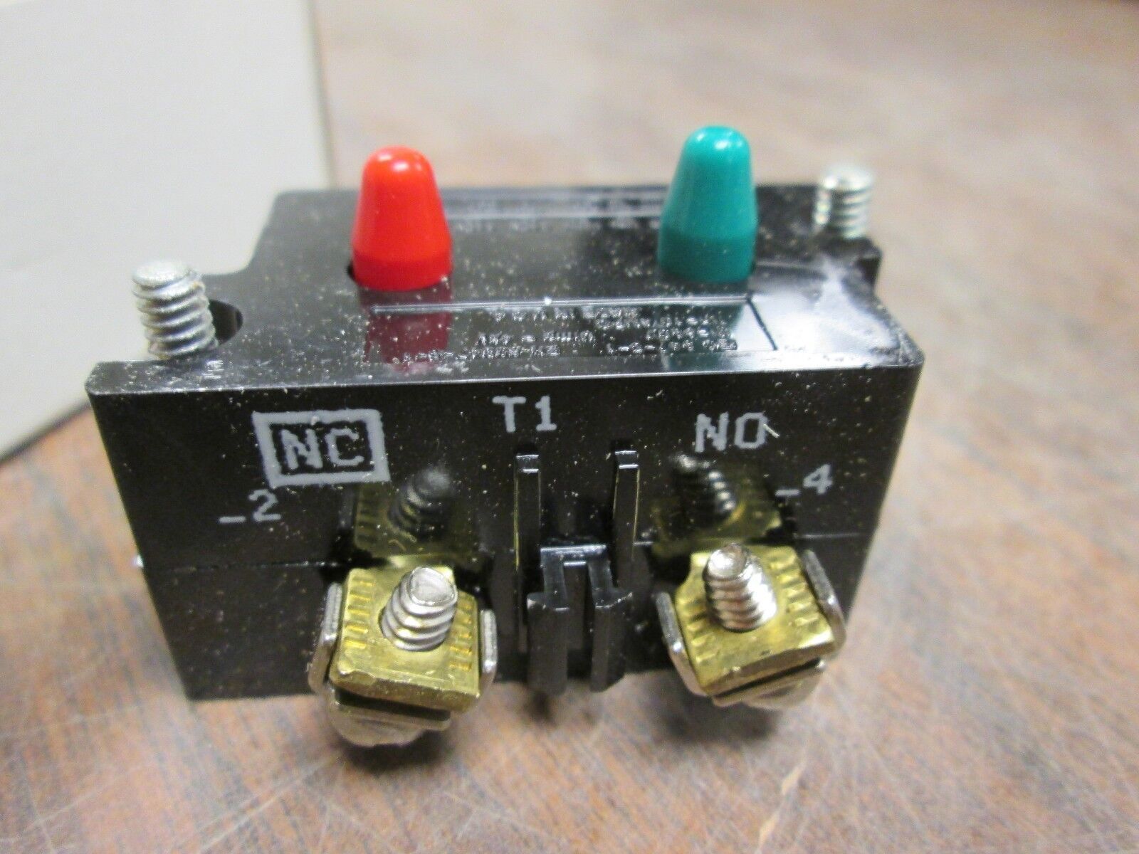 Cutler-Hammer Contact Block 10250T1 1N.O. - 1N.C. New Surplus