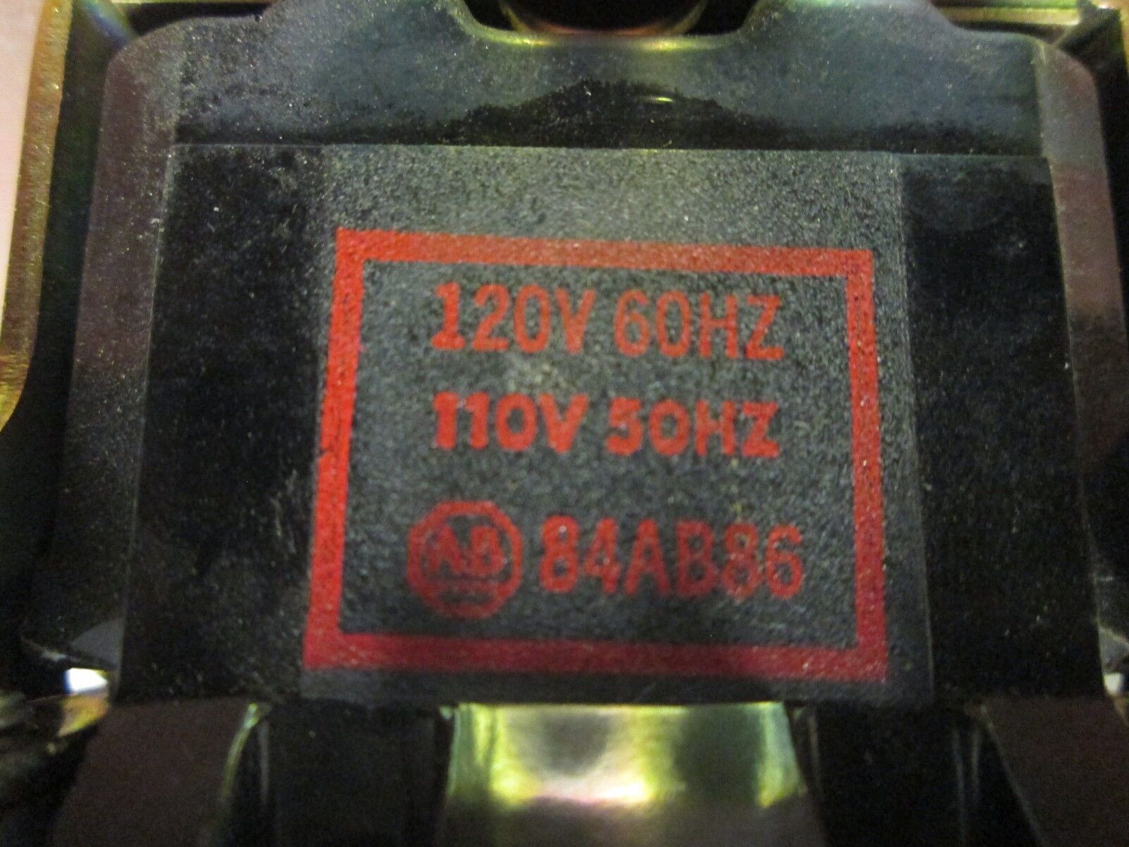 Allen-Bradley Relay 700-NB400A1 120V Coil Used