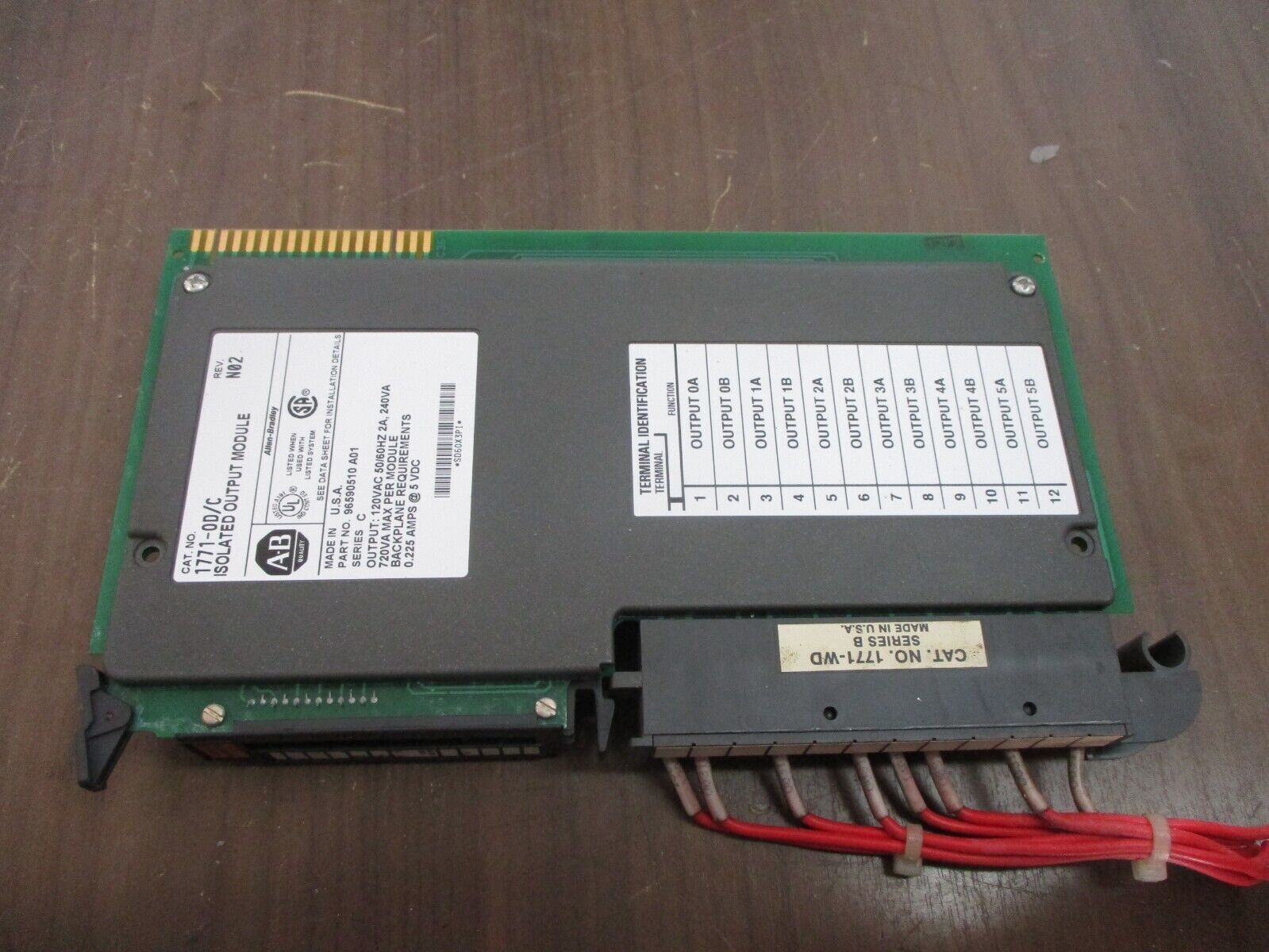 Allen-Bradley Isolated Output Module 1771-OD Ser. C Rev. N02 Used