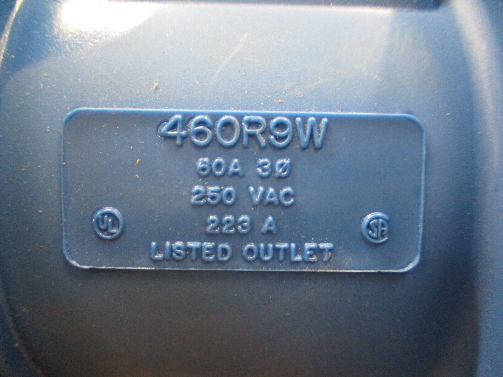 Hubbell Receptacle w/ Base 460R9W 60A 250V Used