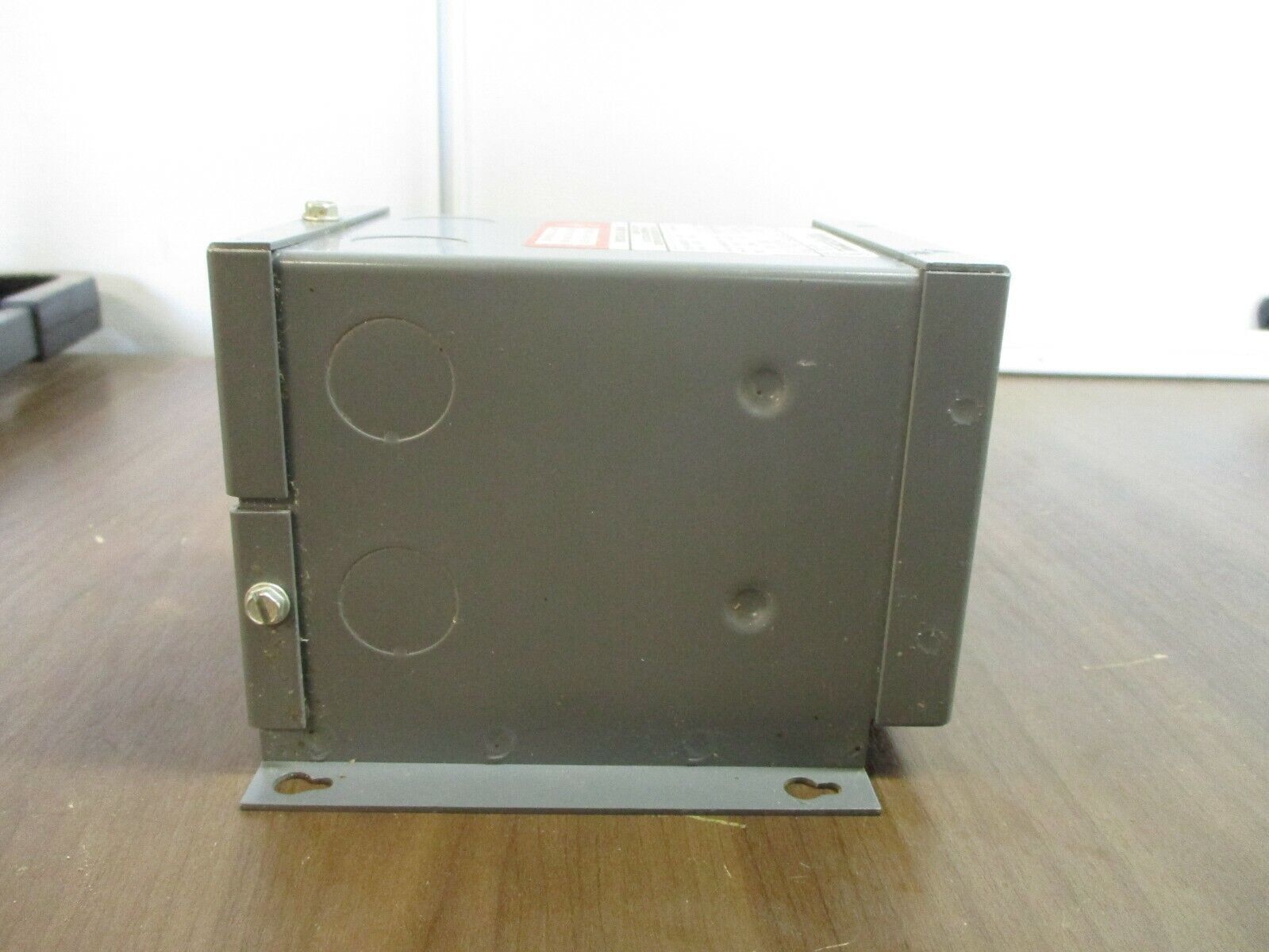 Square D 3R Transformer 250SV43F 0.250 kVA Pri: 120/240V Sec: 12/24V 1Ph 60Hz