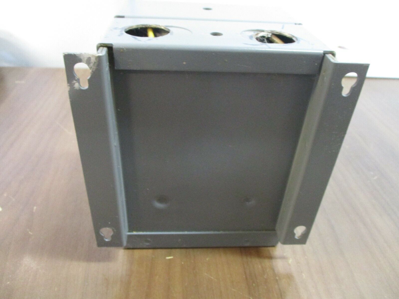Square D 3R Transformer 250SV43F 0.250 kVA Pri: 120/240V Sec: 12/24V 1Ph 60Hz