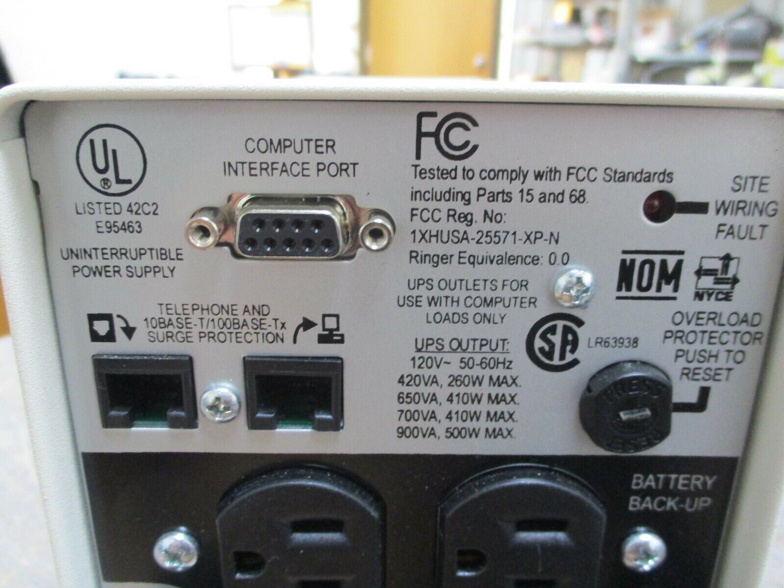 APC UPS Battery Back Up BP650S Used