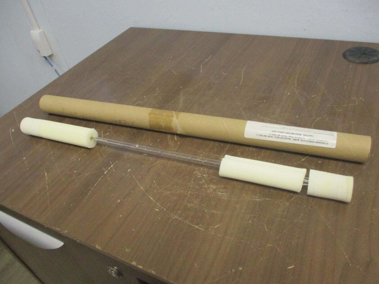 GE Heat Lamp L-QTZ2 Max Seal Temp: 350°C New Surplus