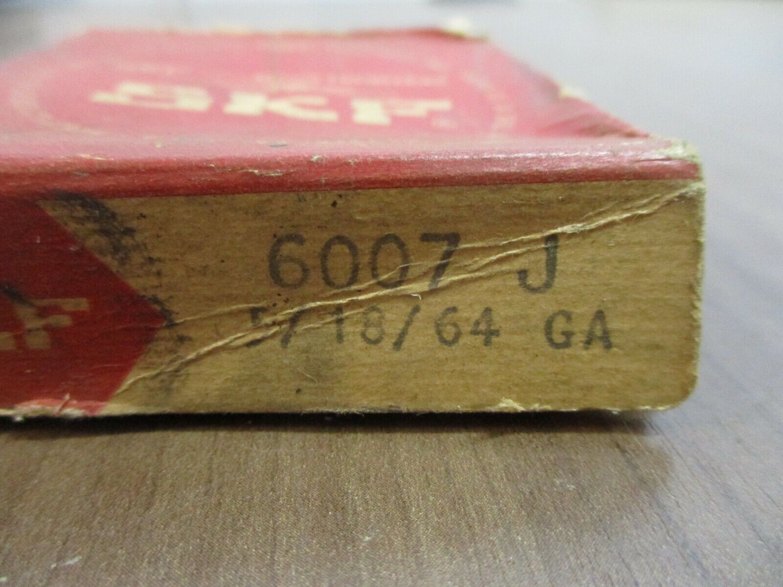 SKF Ball Bearing 6007 J New Surplus