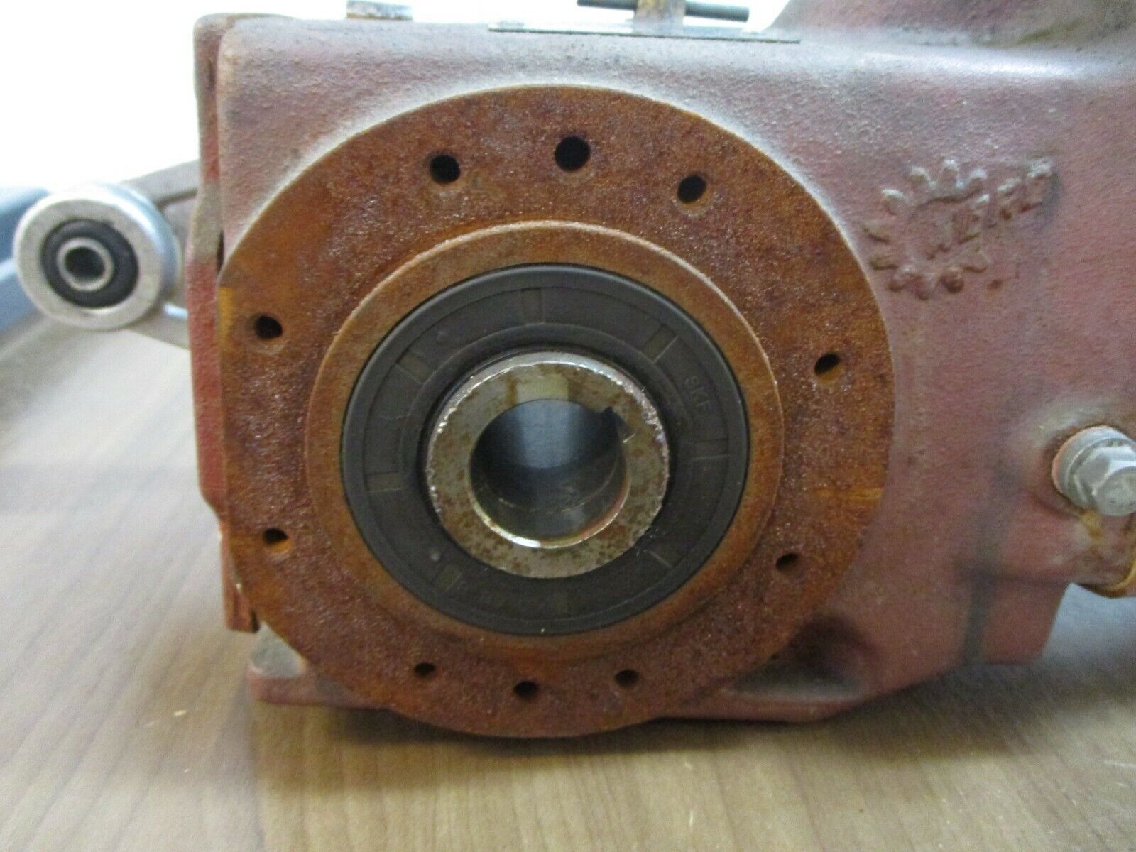Nord Gear Reducer SK 92172AZD N56C Ratio 28.24:1 1062 lb-In 62 RPM Out Used