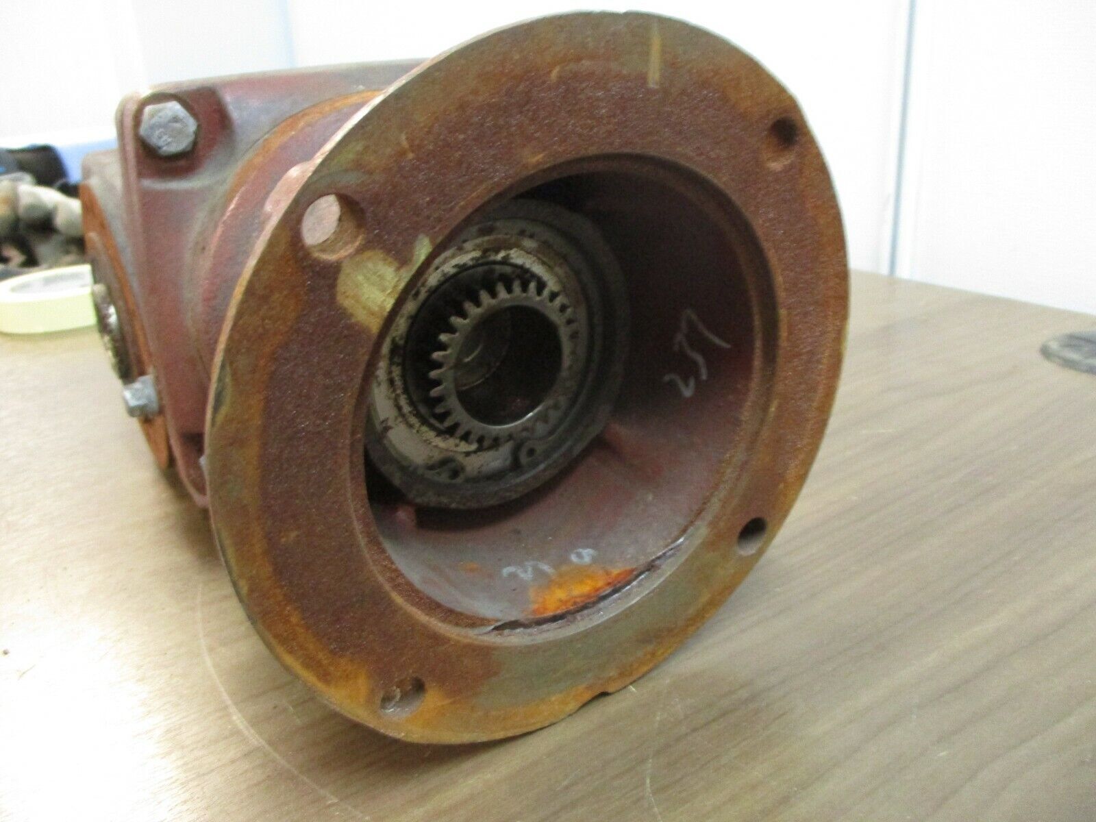 Nord Gear Reducer SK 92172AZD N56C Ratio 28.24:1 1062 lb-In 62 RPM Out Used