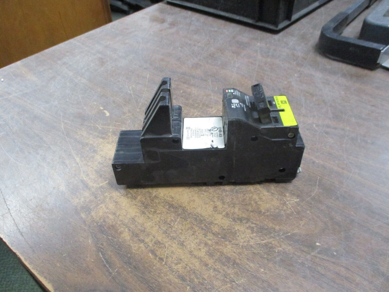 Square D PowerLink AS Remotely Operated Circuit Breaker EHB24020AS 20A 2P Used