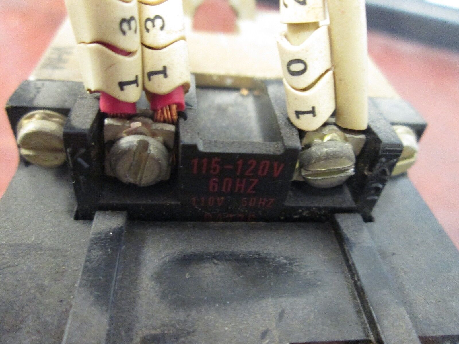 Allen-Bradley Control Relay 700-P600A1 115-120V Coil 8-Terminal Used