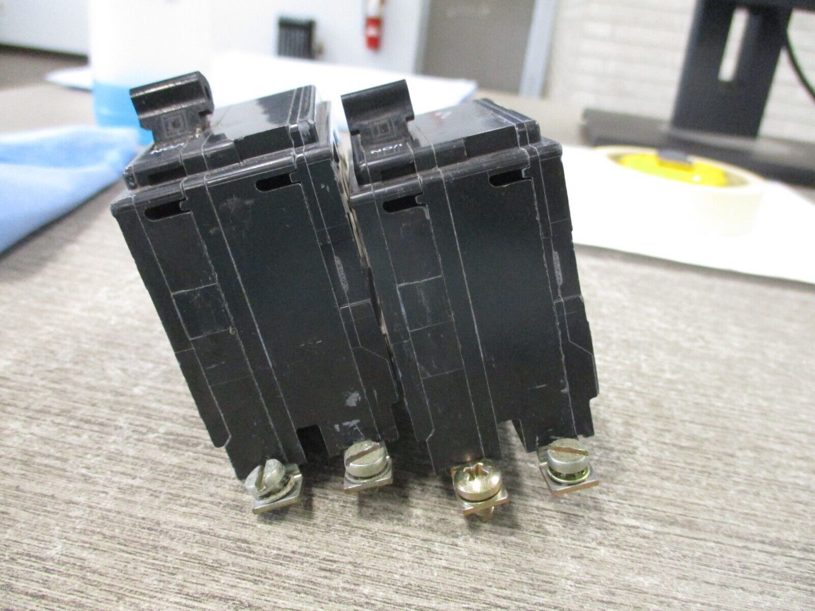 Square D Bolt-On Circuit Breaker QOB215 15A 120/240V 2P *Lot of 2*