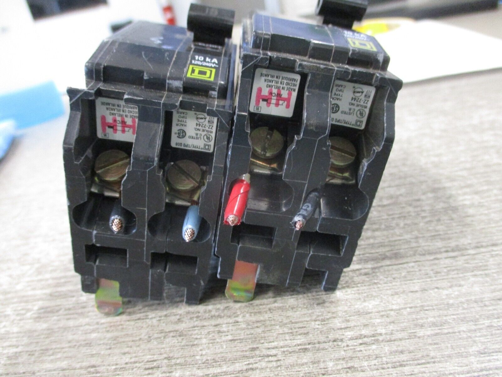 Square D Bolt-On Circuit Breaker QOB215 15A 120/240V 2P *Lot of 2*