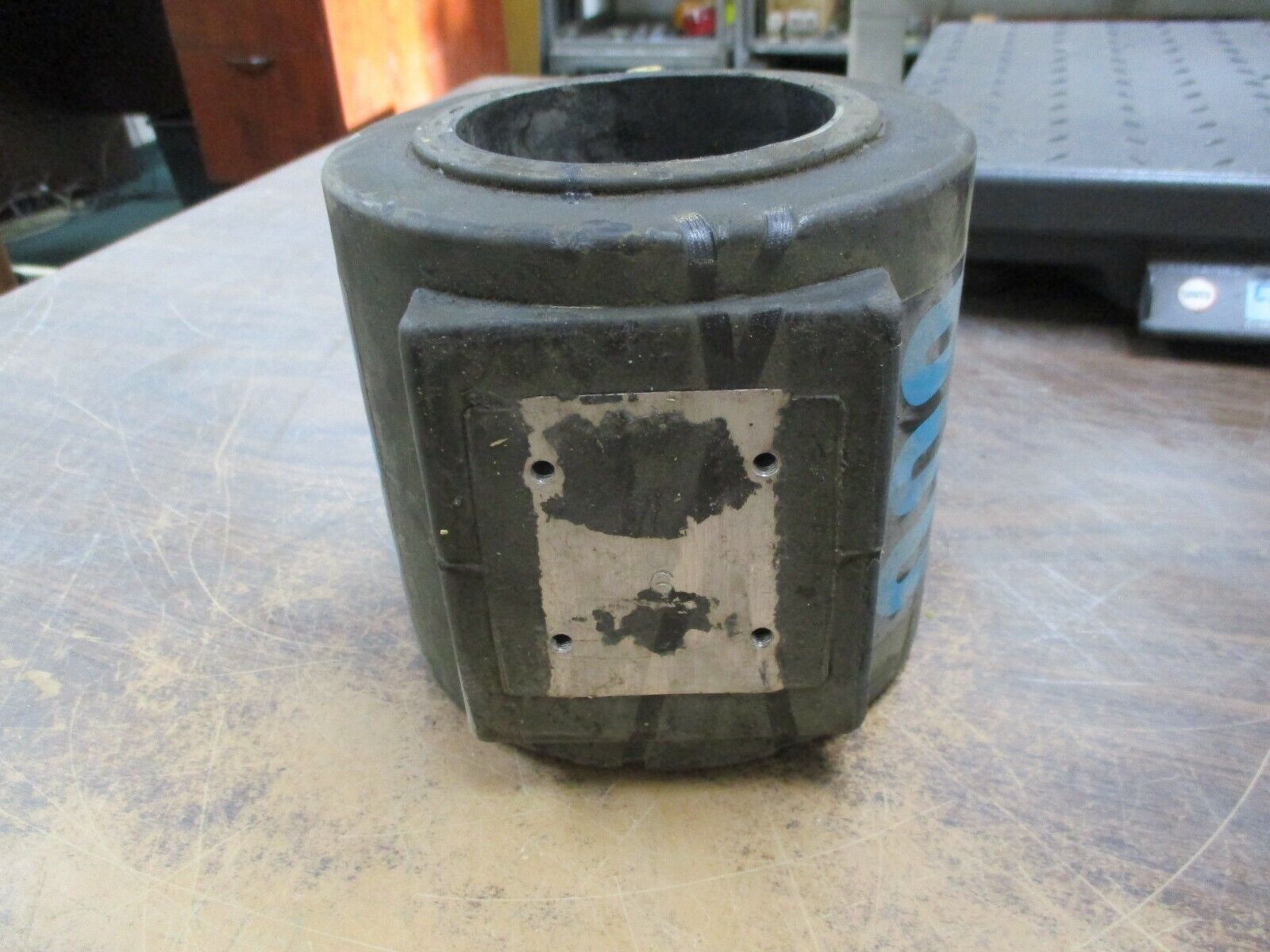 Westinghouse Type CTR Current Transformer 819A981G03 Ratio 600:5A 600V 60Hz Used