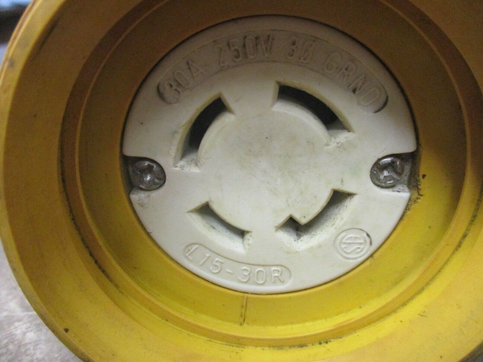 Daniel Woodhead Watertight Connector Nema L15-30R 30A 250V 3Ph Used **No Cap**