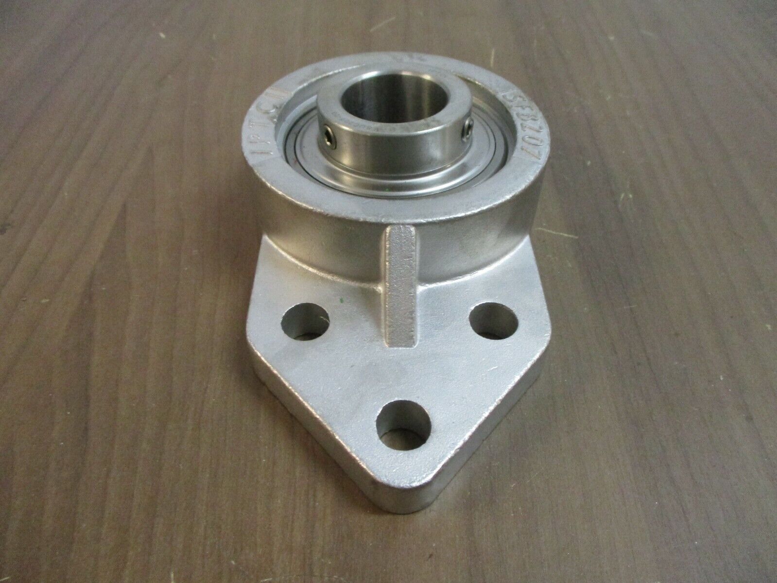 IPTCI Take-Up Bearing SFB207 Used