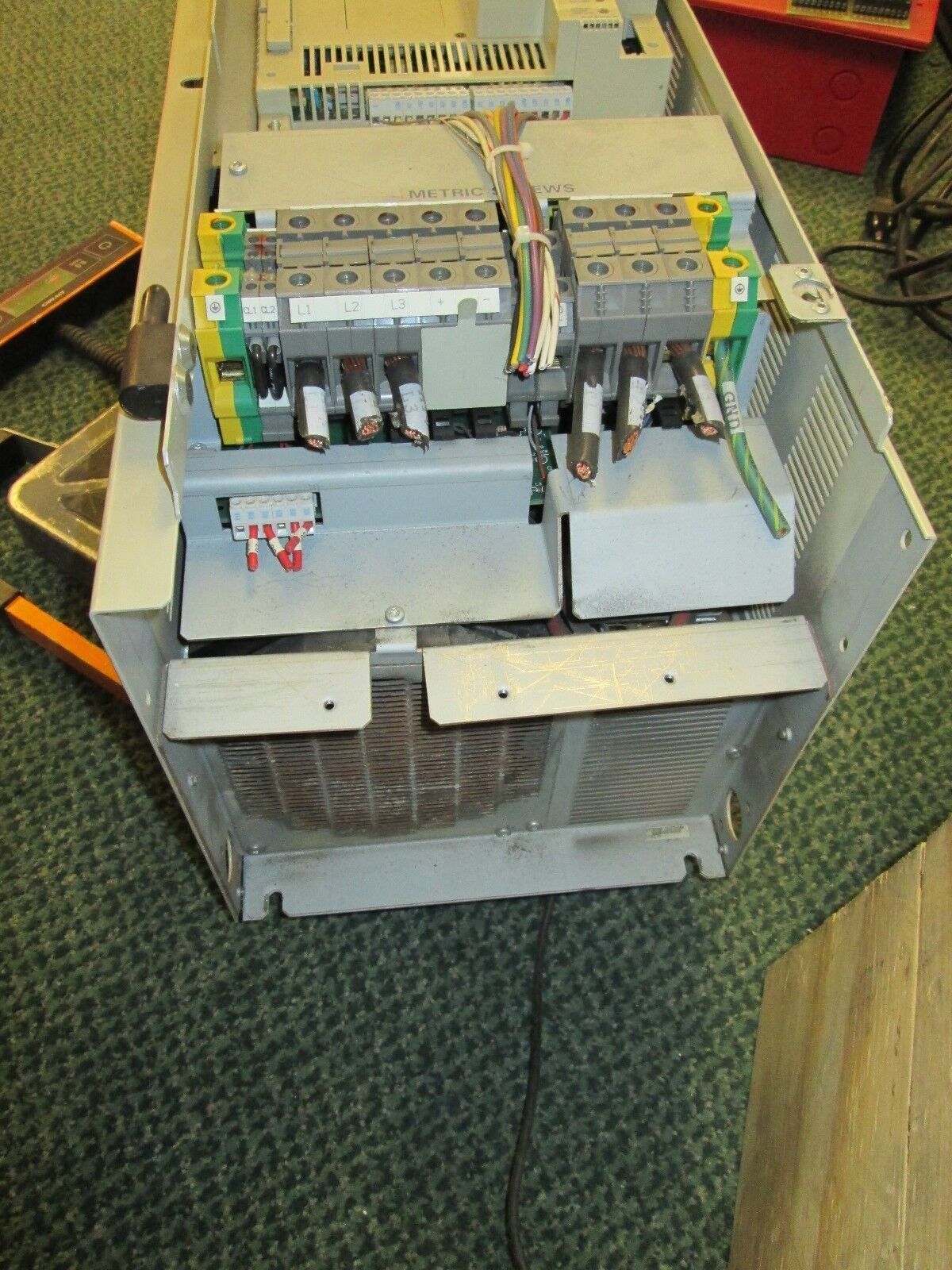 Square D Altivar 56 AC Drive ATV56D33N4 30HP Used