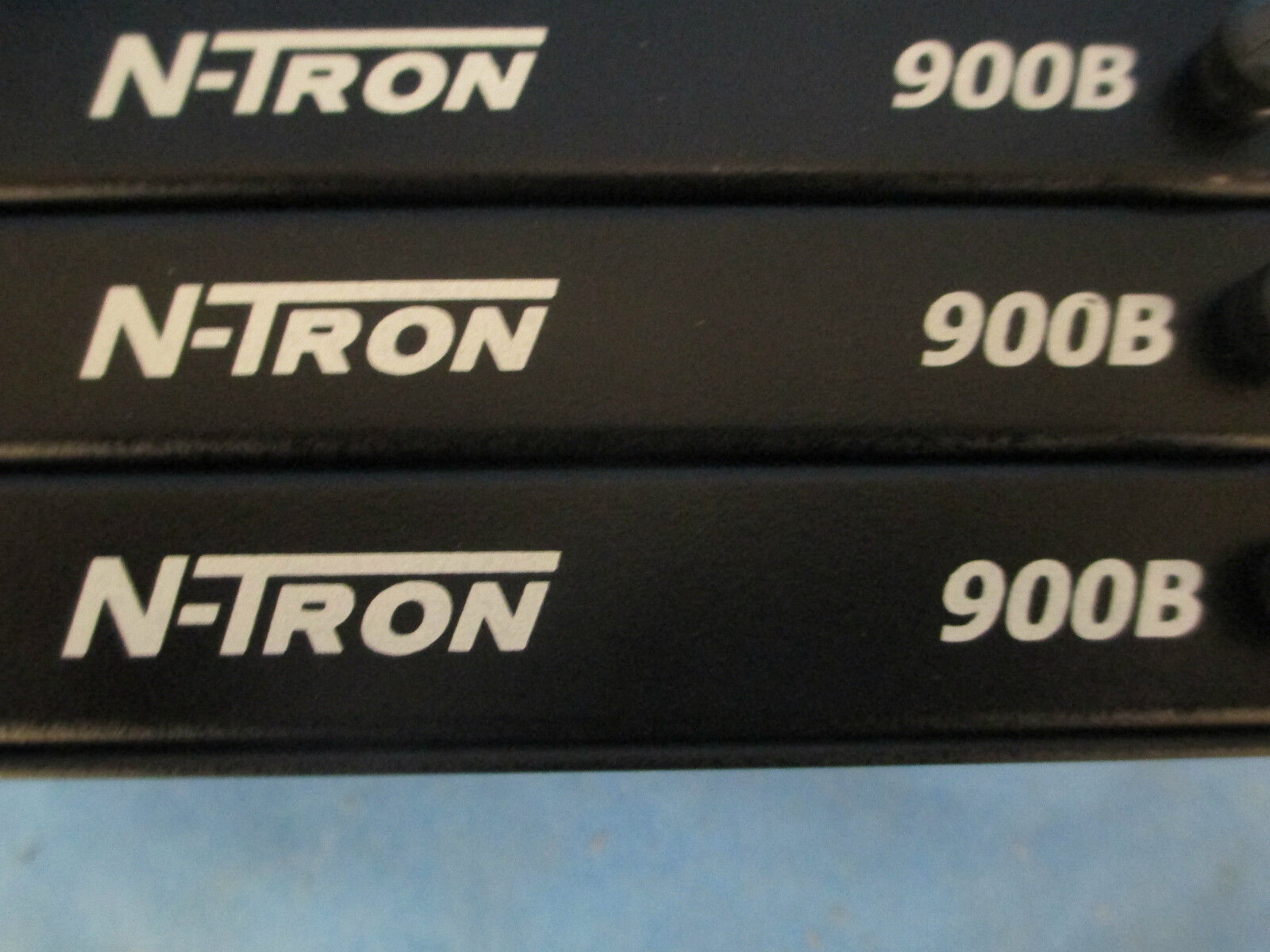 N-Tron 900B 10-30VDC 2A Used