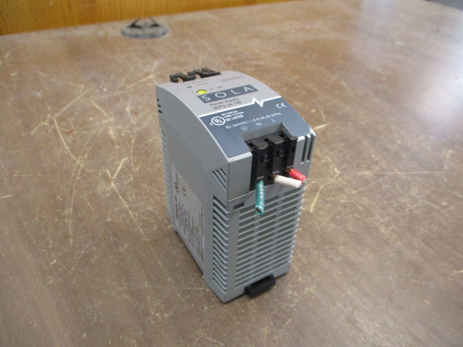 Sola Power Supply SDP2-24-100 50W Output: 24-28VDC 2.1A *Chipped Bottom* Used