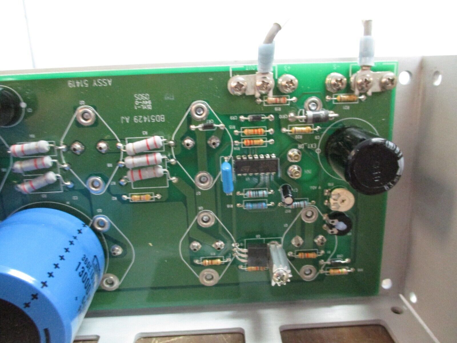 Power-One International Series DC Power Supply F24-12-A Used