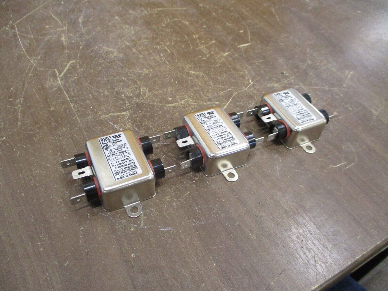 Corcom EMI Filter 5VB1 F7126 120/250V 5A 50/60Hz *Lot of 3* Used
