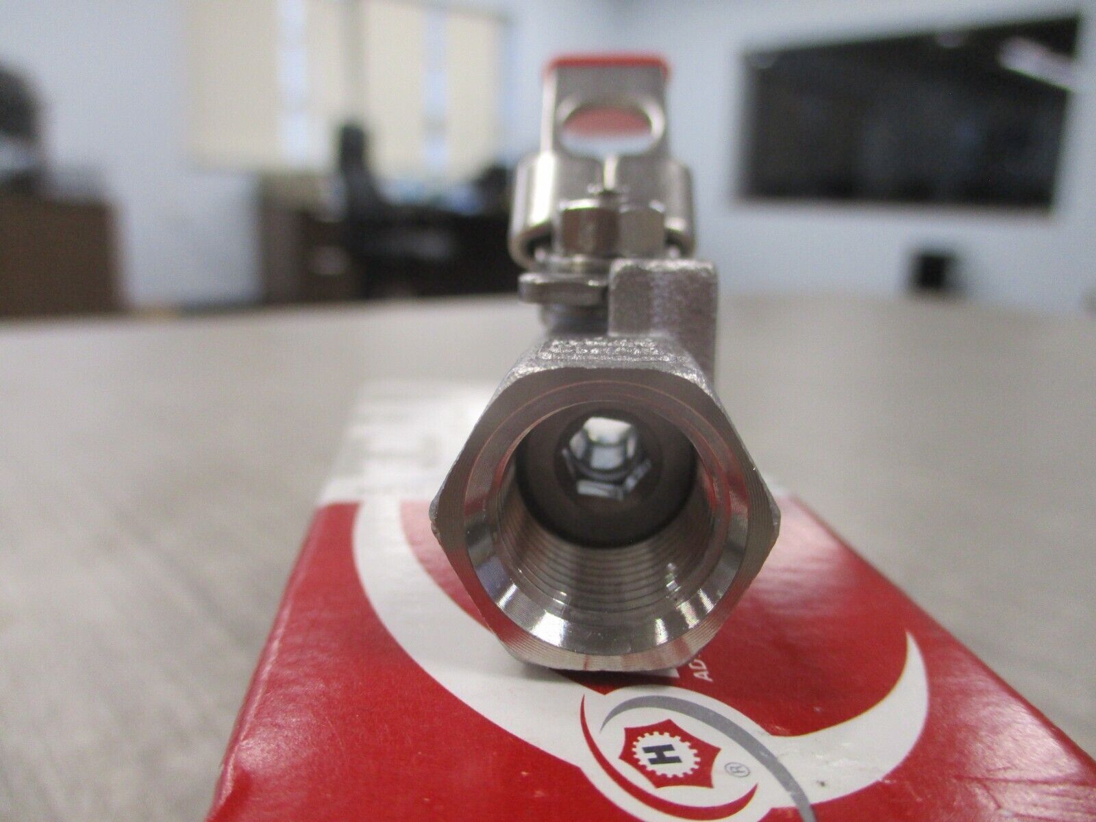 Ham-Let Ball Valve H-710-SS-G-1/4-T-LD New Surplus