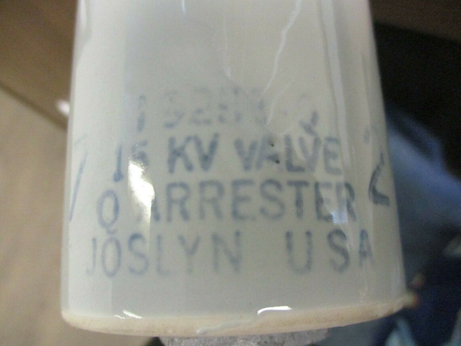 Jostlyn Q Arrester J9251-Q 15kV Used *Cracked Cover*