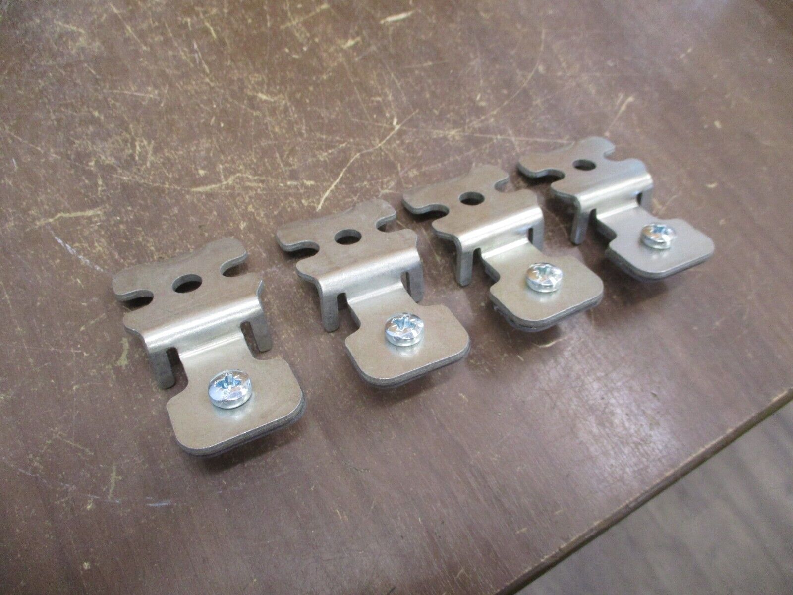 Schneider Electric WM Steel Wall Fixing Lugs NSYAEFPFSC *Set of 4* New Surplus