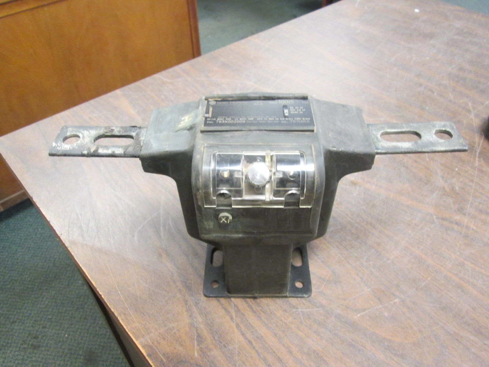 GE Type JKC-3 Current Transformer 753X002009 Ratio 100:5A 60KV BIL Used