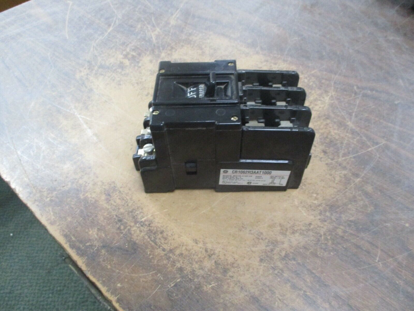 GE Size M-0 Manual Starter CR1062R3AAT1000 Ser. A 600V Used