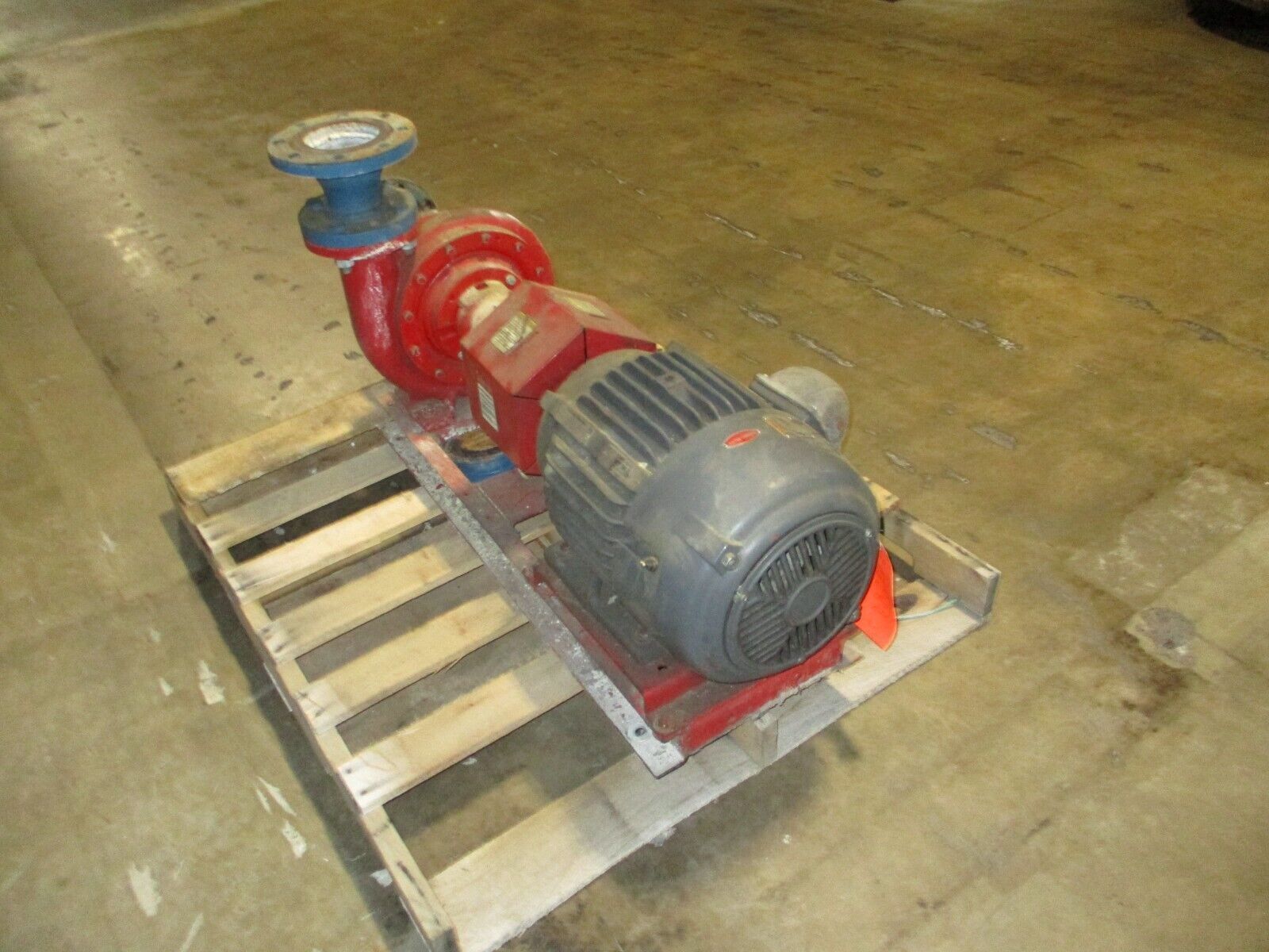 Bell & Gossett 1510 Pump 3BC 9.250 BF 15HP 340GPM 80FT Head 1800RPM 175PSI 3Ph