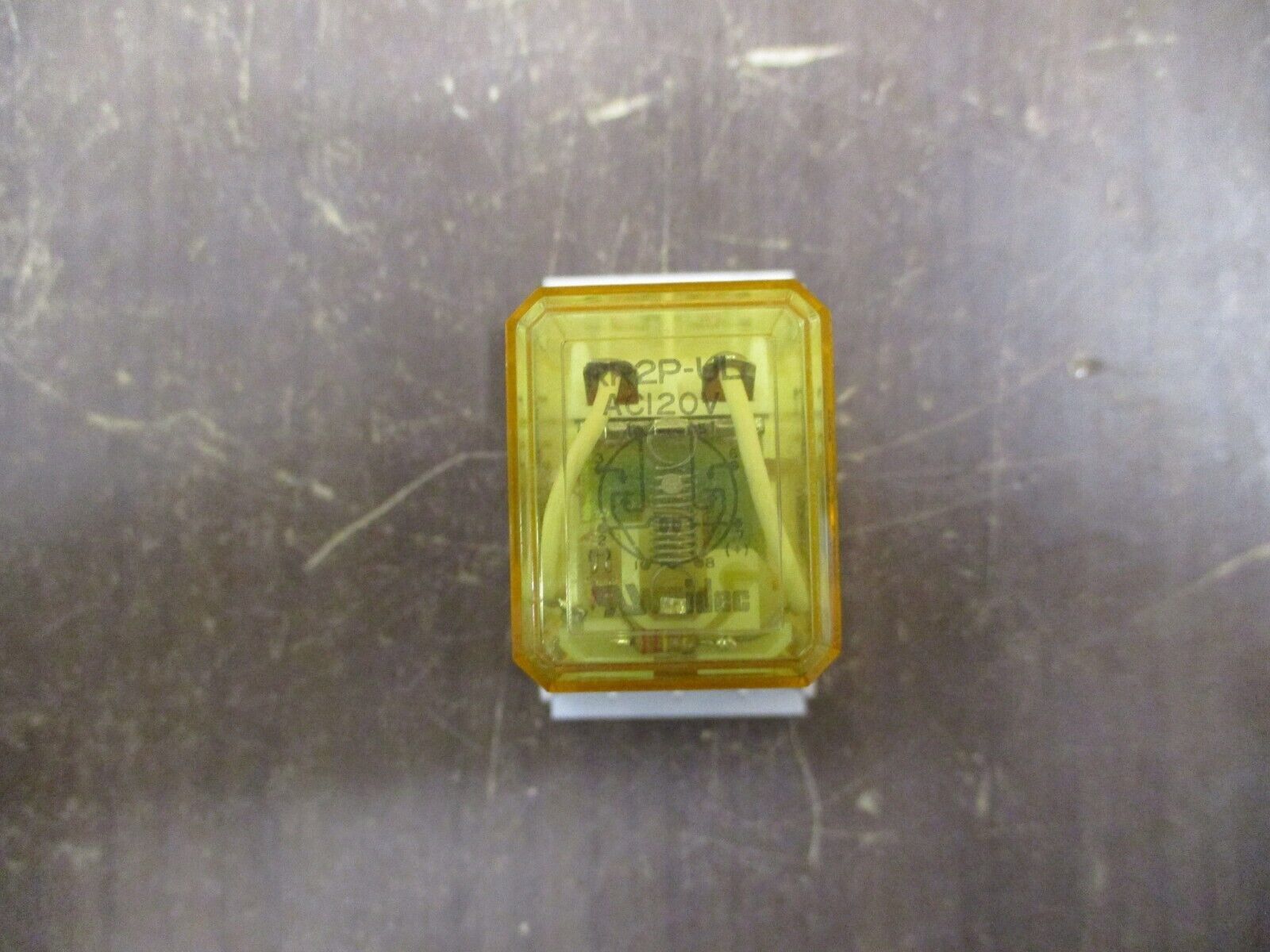 IDEC Relay RR2P-UL 120V Coil w/ Base *Lot of 3* Used
