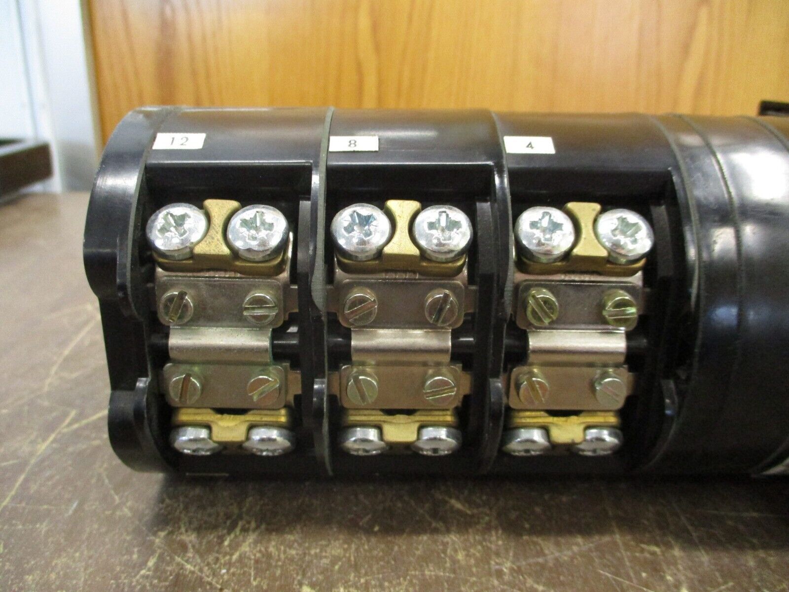 Entrelec Type I-80 UPS Bypass Rotary Switch 360 007 S9 80A 600V Used