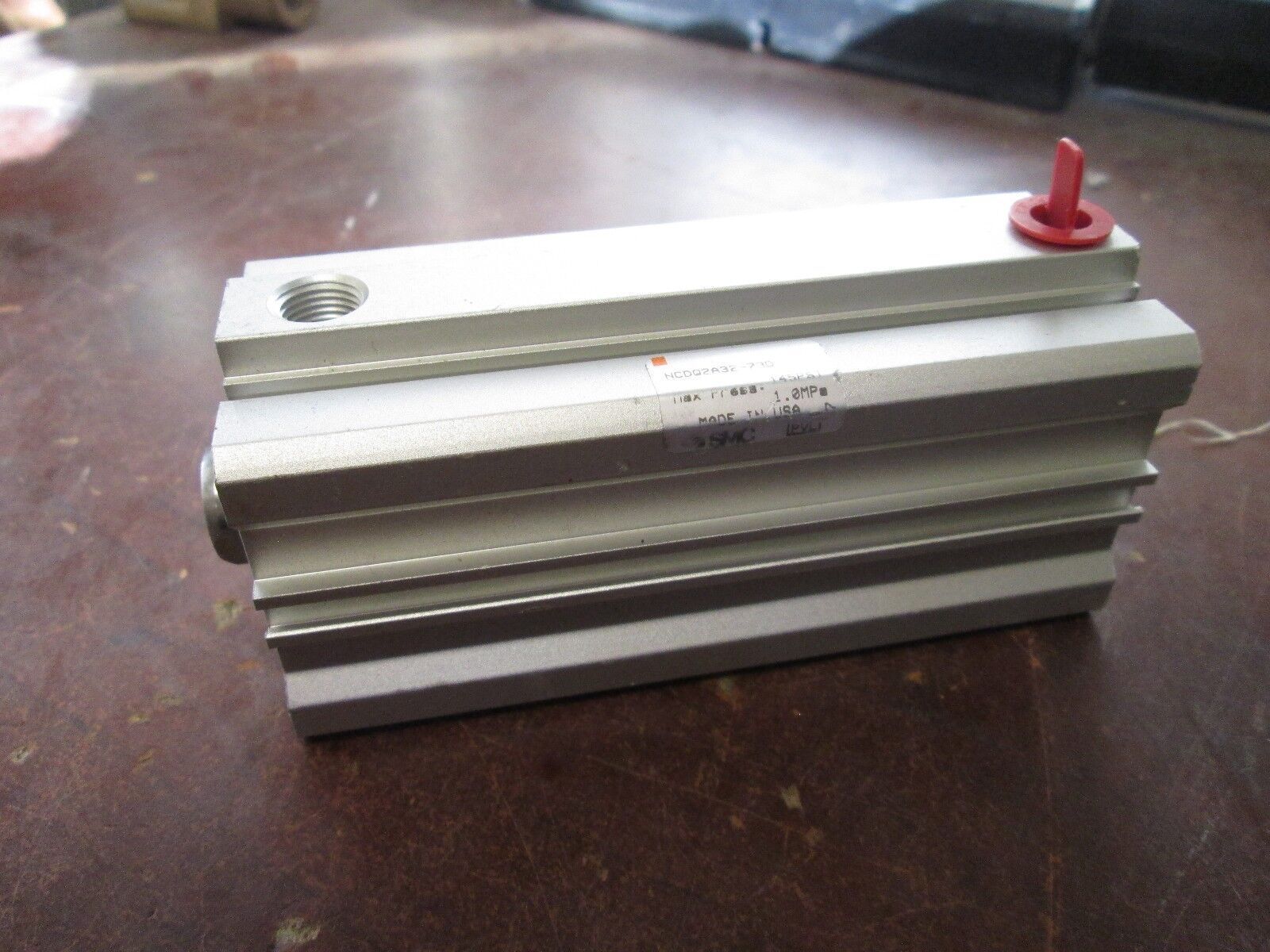 SMC Air Cylinder NCDQ2A32-73D Pressure: 145 PSI Max / 1.0 MPA Used