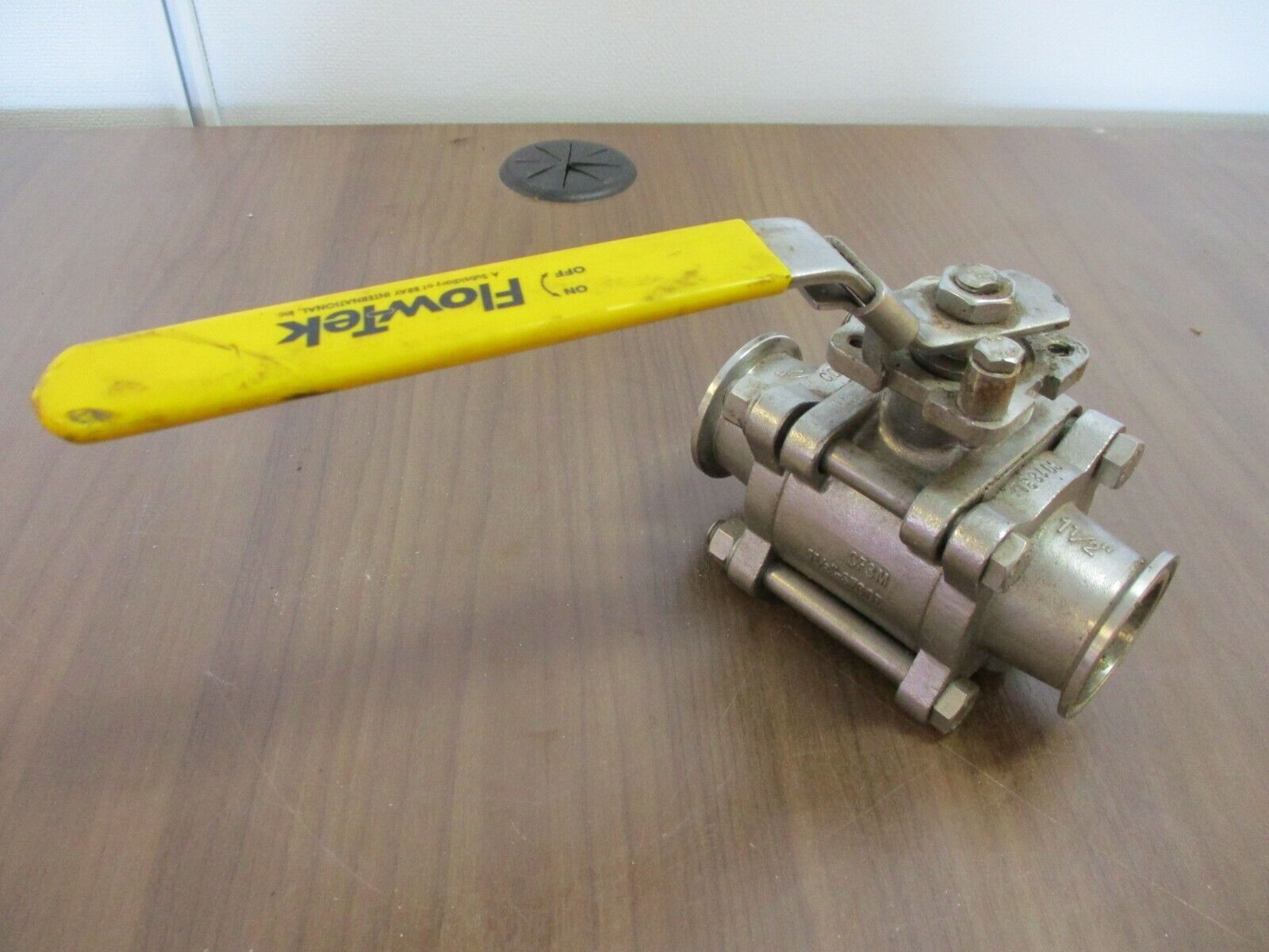 Flow- Tek, Ball valve, part#: S7007, Size: 1.5", 1000 WOG, used