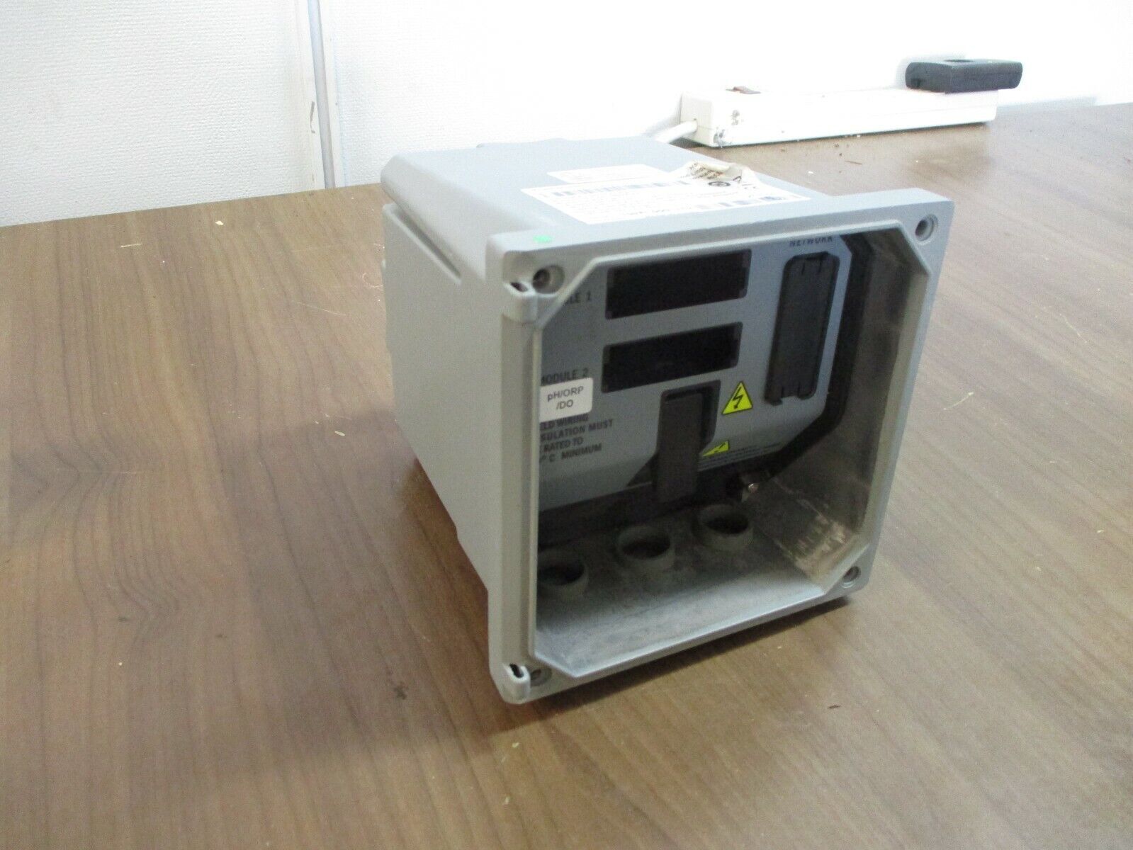 Hach SC200 Universal Controller LXV404.99.00002 *No Front* Used