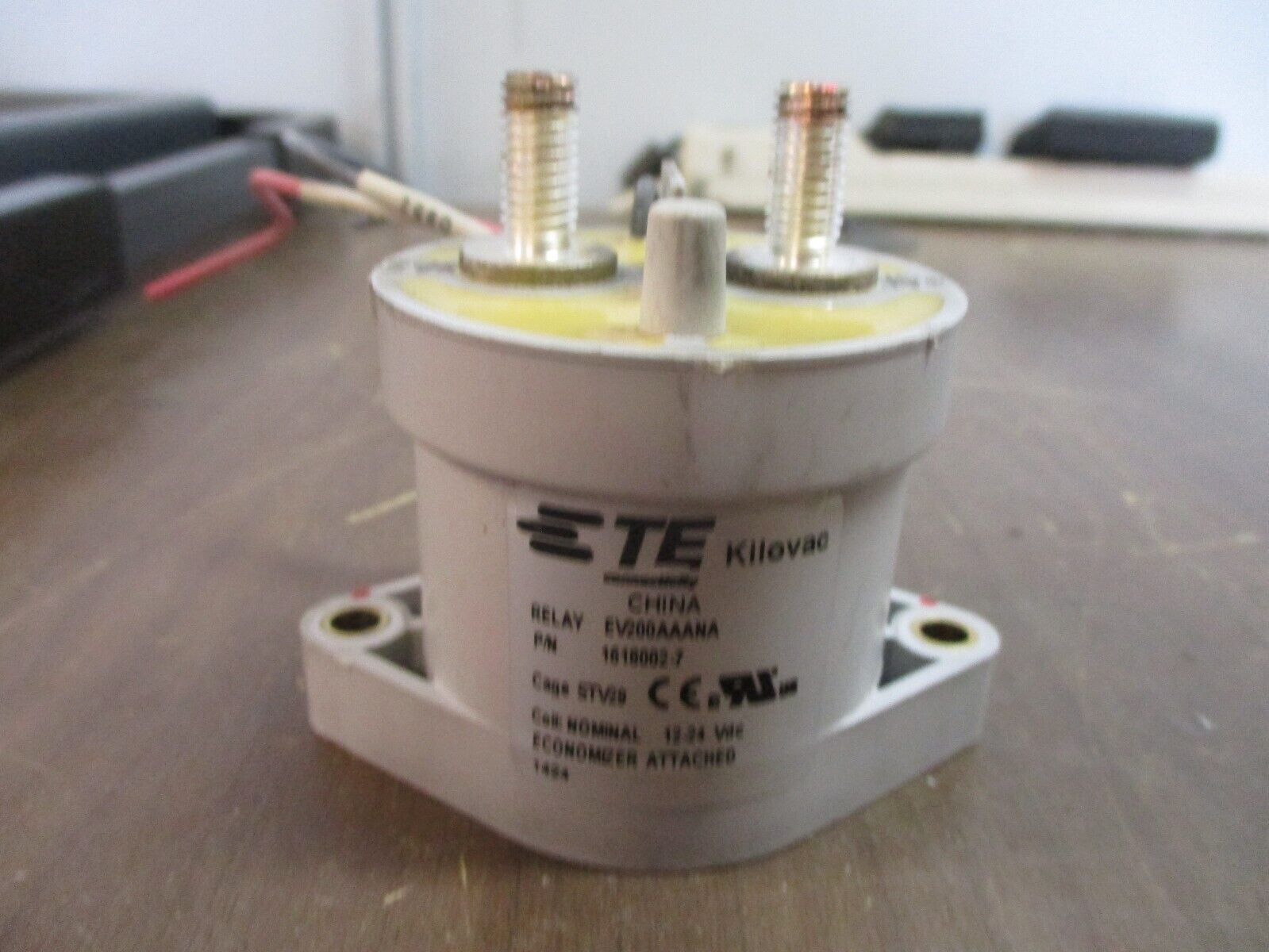 TE Kilovac EV200AAANA Relay 1618002-7 12-24VDC Coil Used