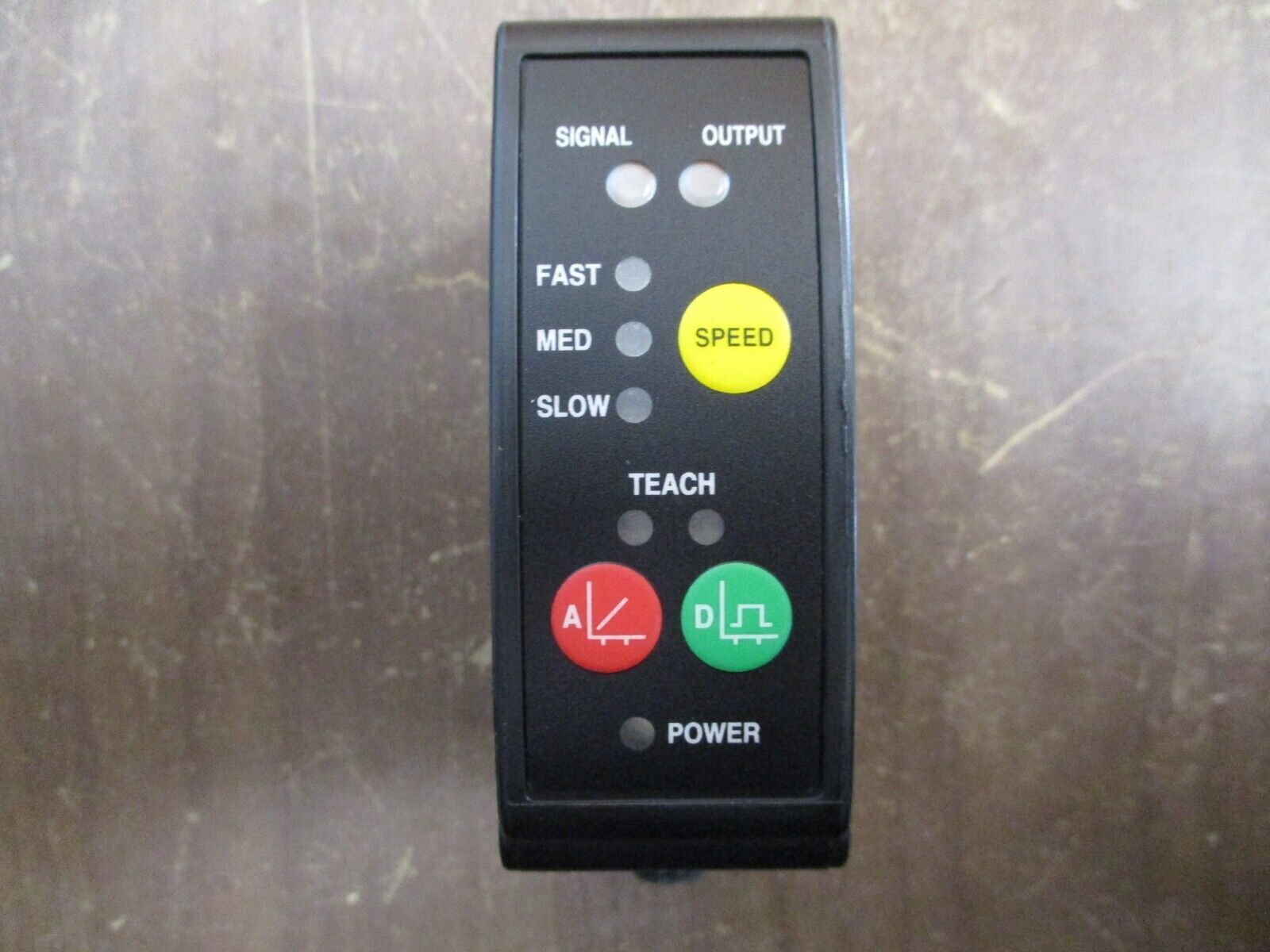 Banner Time-of-Flight Laser Sensor LT3PUQ 65507 Range: 0.3-5.0m 12-24VDC