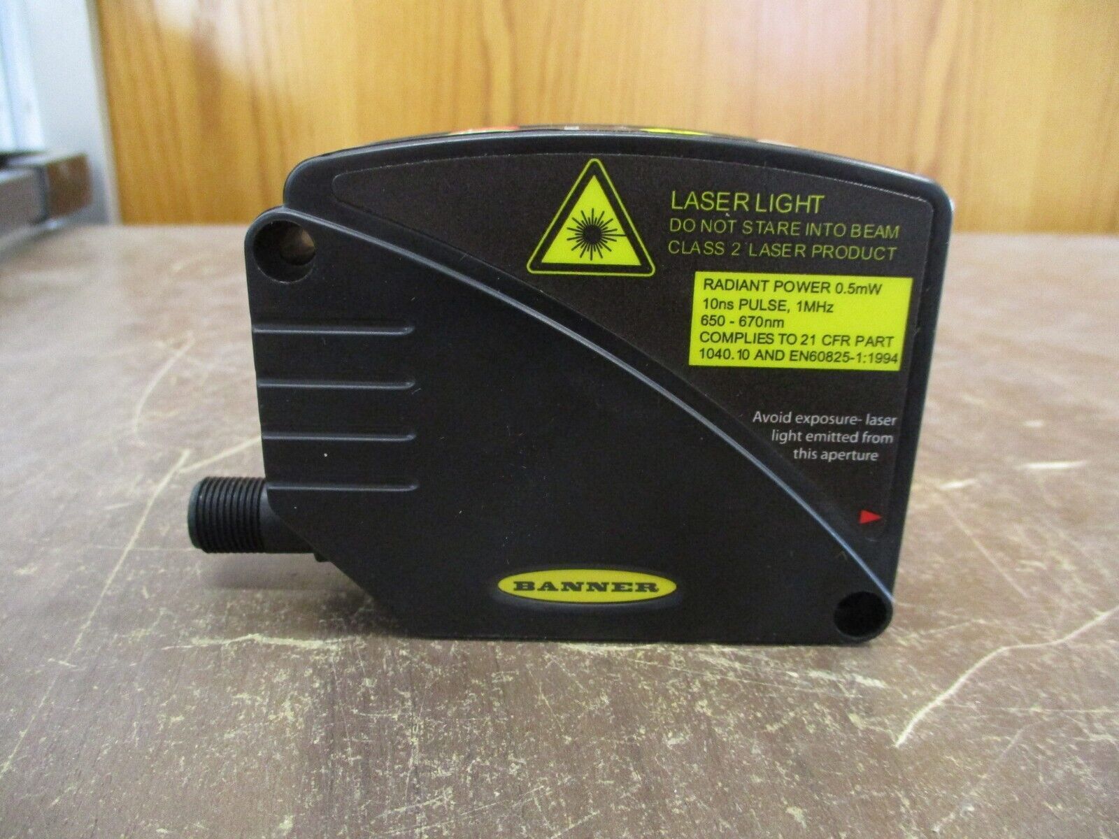 Banner Time-of-Flight Laser Sensor LT3PUQ 65507 Range: 0.3-5.0m 12-24VDC