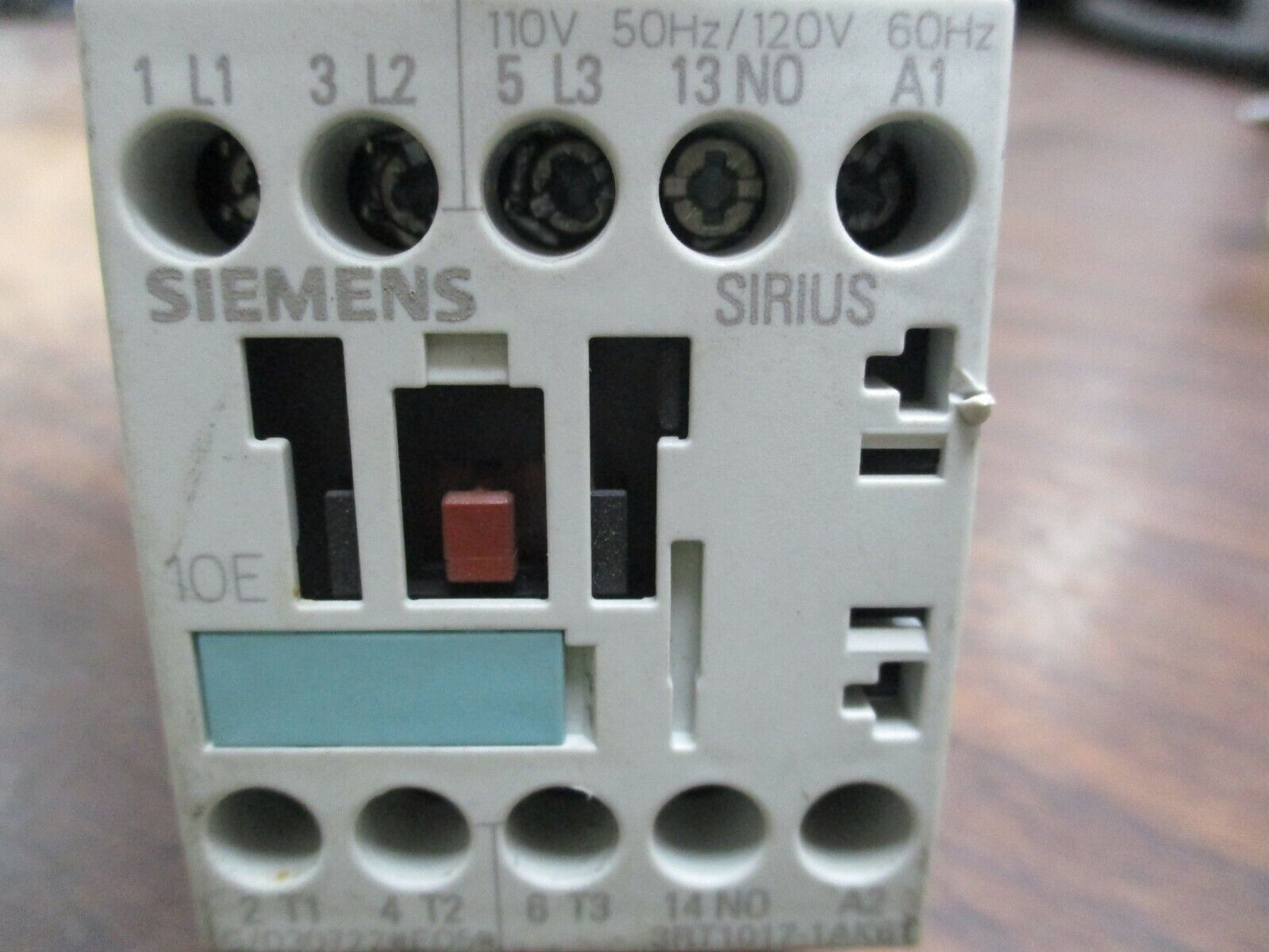 Siemens Sirius Starter 3RT1017-1AK61/3RV1021-1EA10 120V Coil Trip: 2.8-4A Used