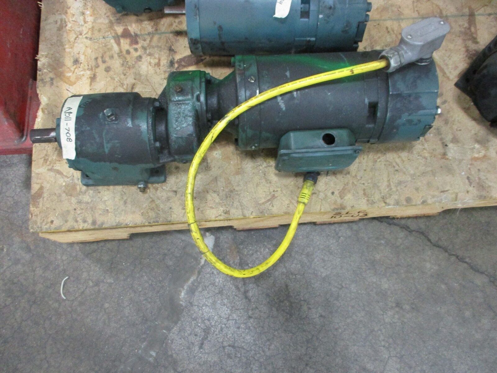 Reliance Duty Master AC Motor w/ Gear B79B3127M-UZ 1/2HP 1800RPM FR:FB56C Used