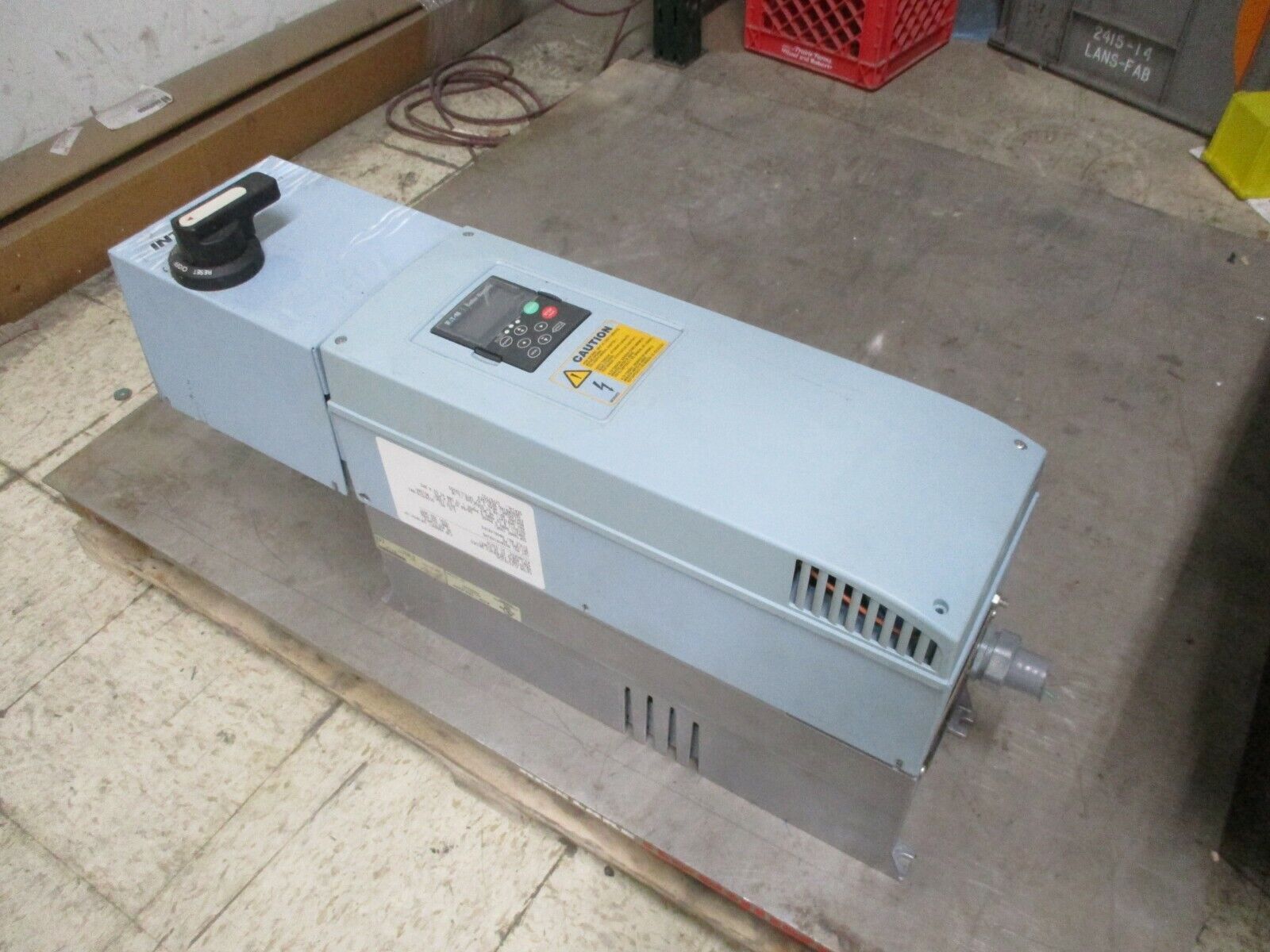 Eaton HVX9000 AC Drive w/ Intellipass Bypass HVX04014B1P6 40HP 3Ph w/ Keypad