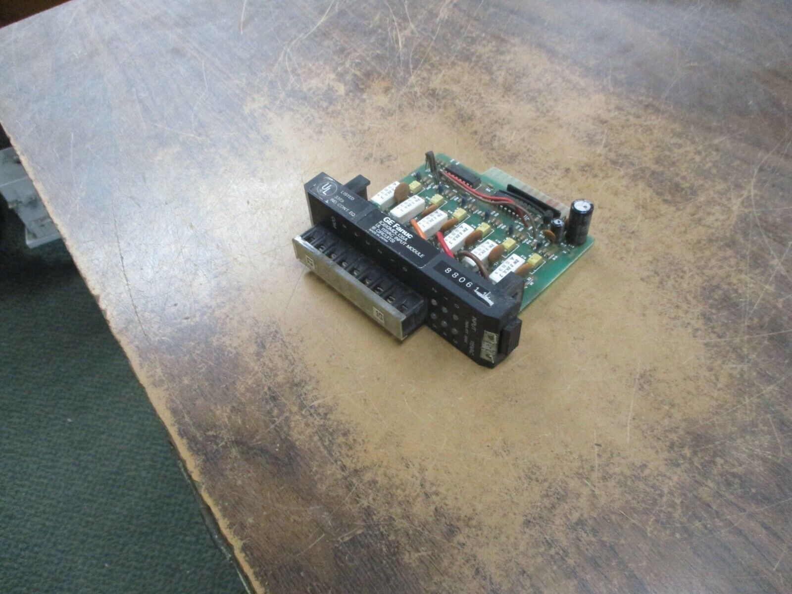 GE Fanuc Input Module IC610MDL135A 115VAC 6-Circuits Used