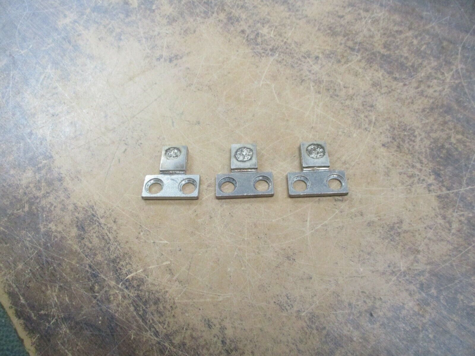 Cutler-Hammer Replacement Contact 23-4028 *Lot of 3* Used