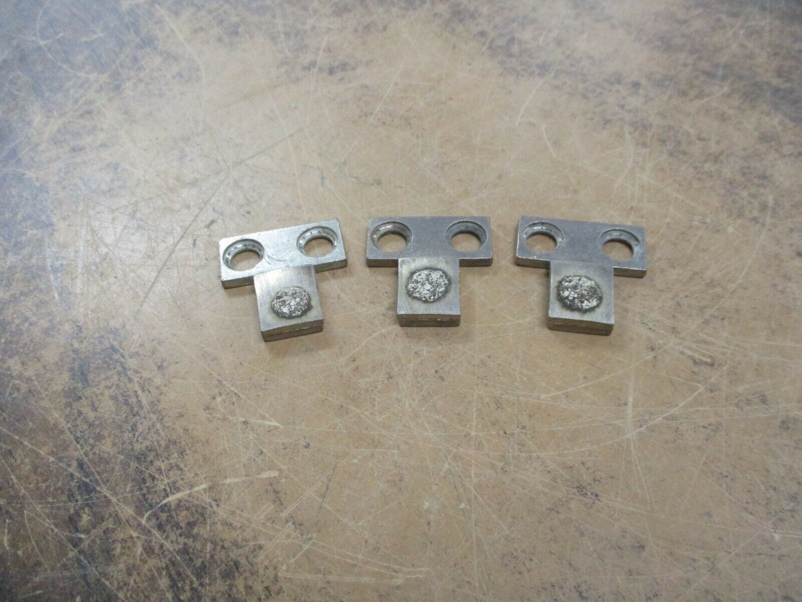 Cutler-Hammer Replacement Contact 23-4028 *Lot of 3* Used