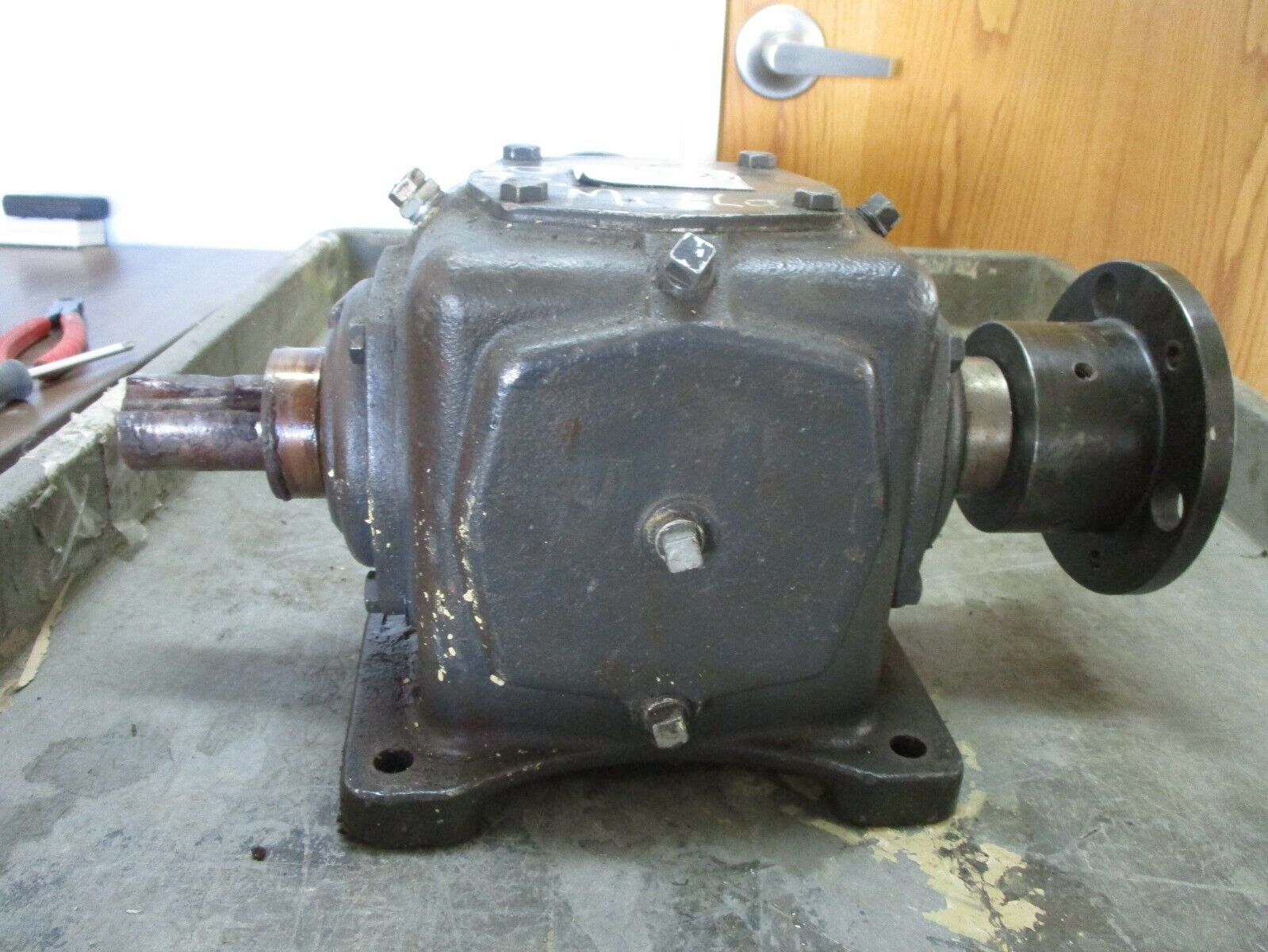 Emerson Morse Spiral Bevel Reducer 8M 1-LR-5 AS5961 Ratio 1:1 53.33HP In 1800RPM