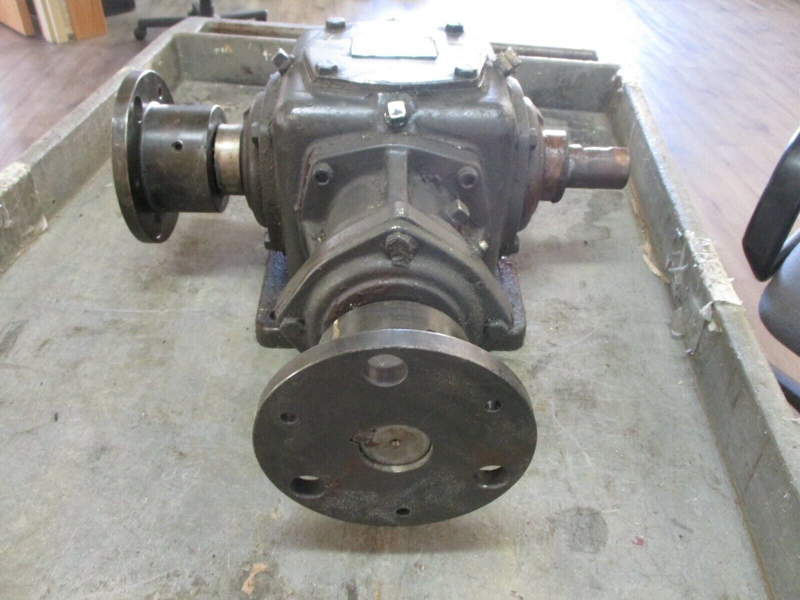 Emerson Morse Spiral Bevel Reducer 8M 1-LR-5 AS5961 Ratio 1:1 53.33HP In 1800RPM