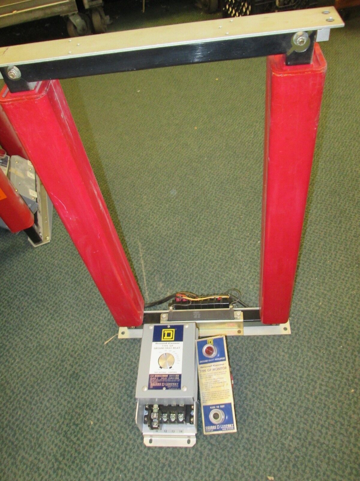 Square D Ground-Sensor Ground Fault System Type GP 200-1200A Trip Used